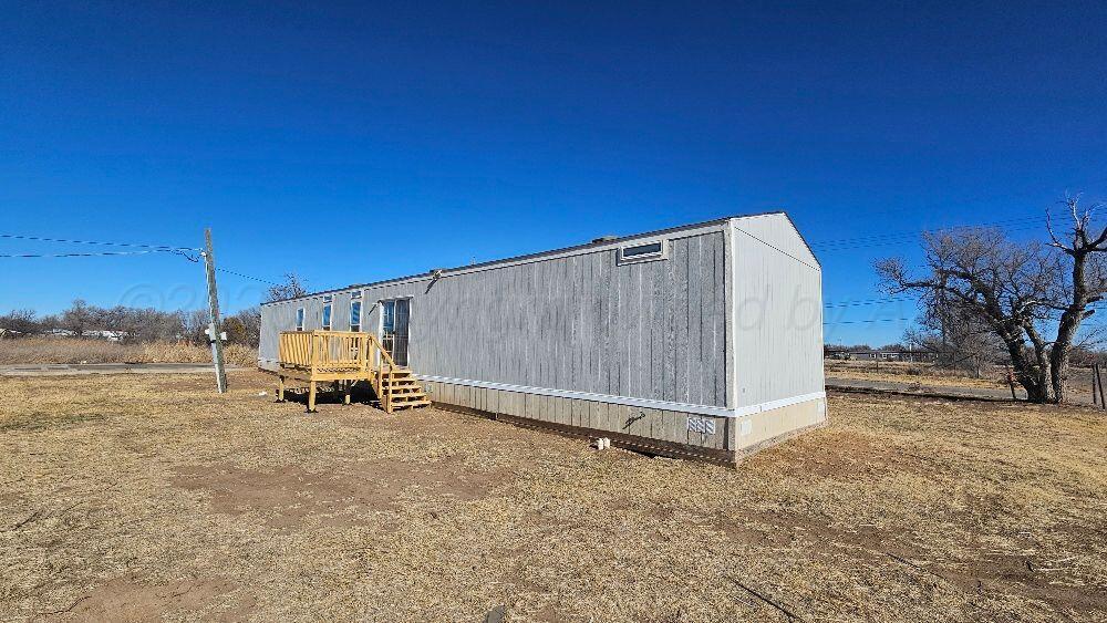 1042 S Wilcox Street Property Photo 14