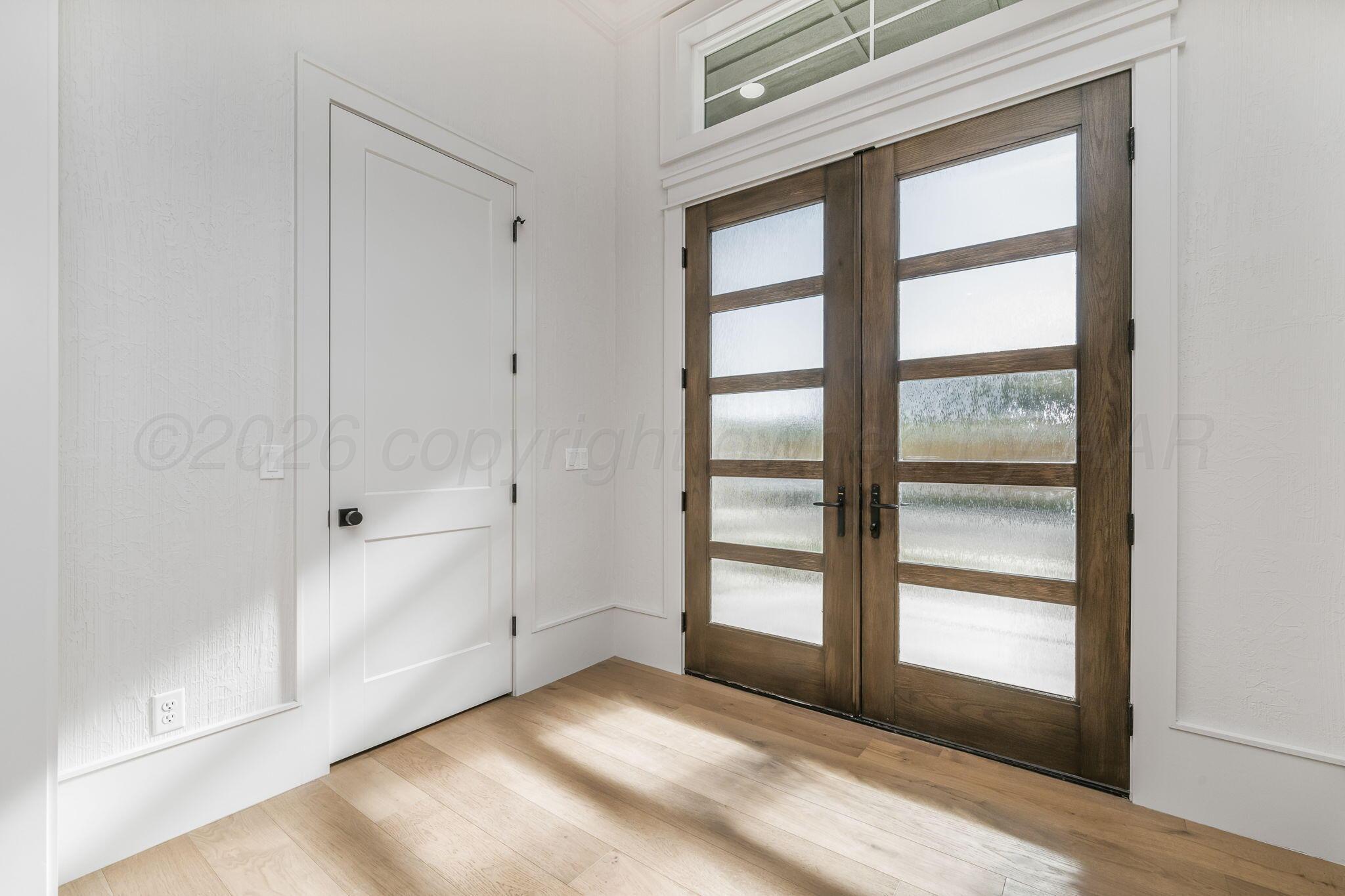5806 Wesley Road Property Photo 3