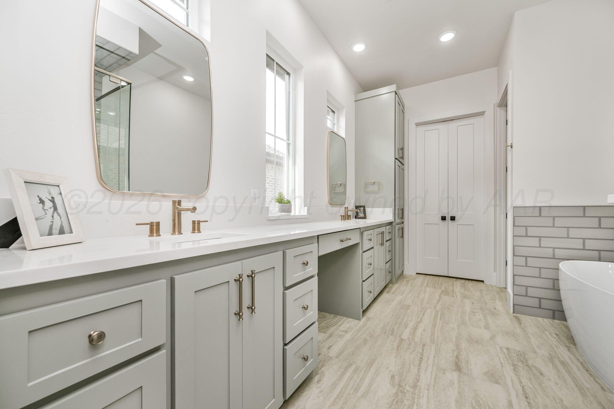5806 Wesley Road Property Photo 15