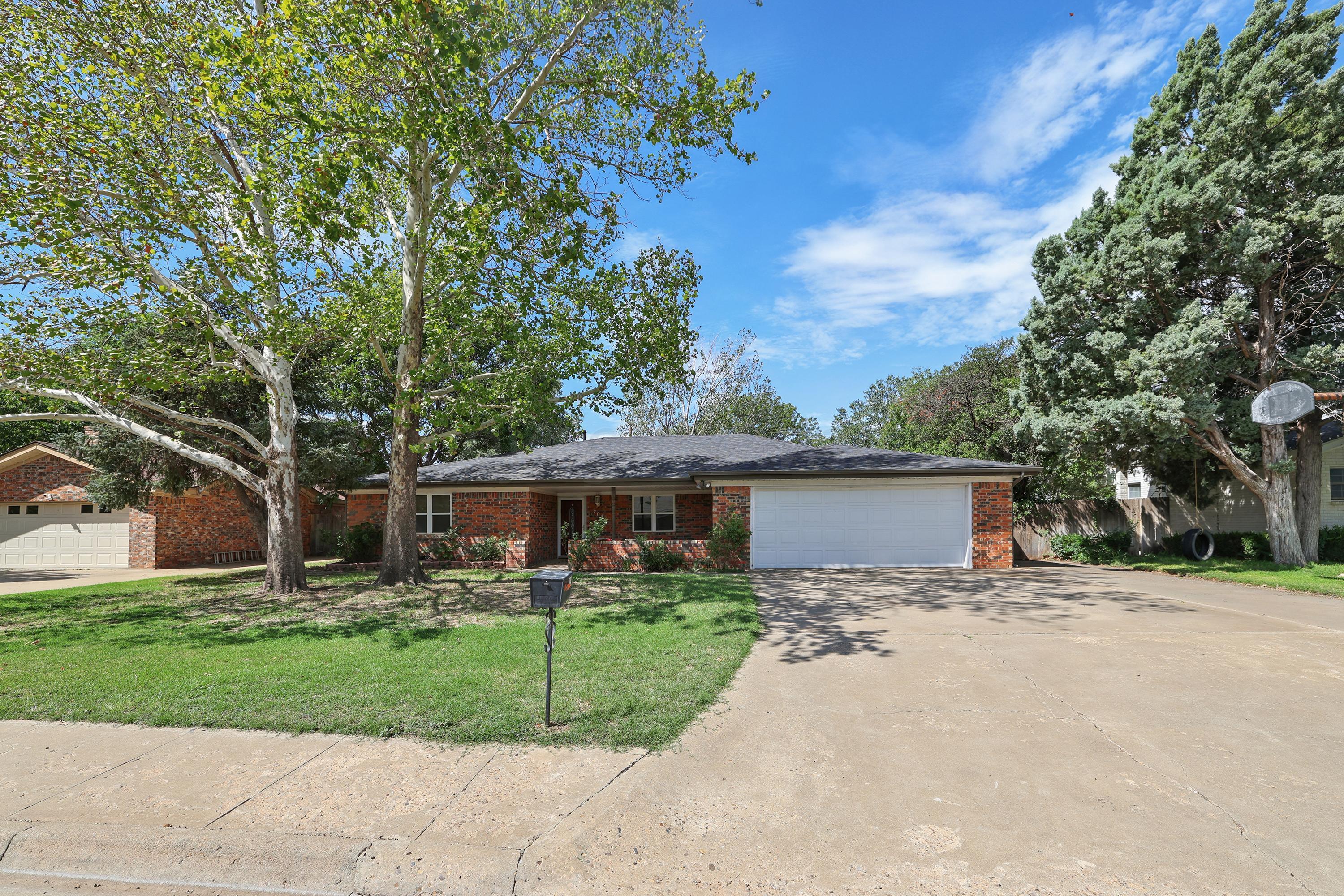 704 PHILLIPS Drive Property Photo 1