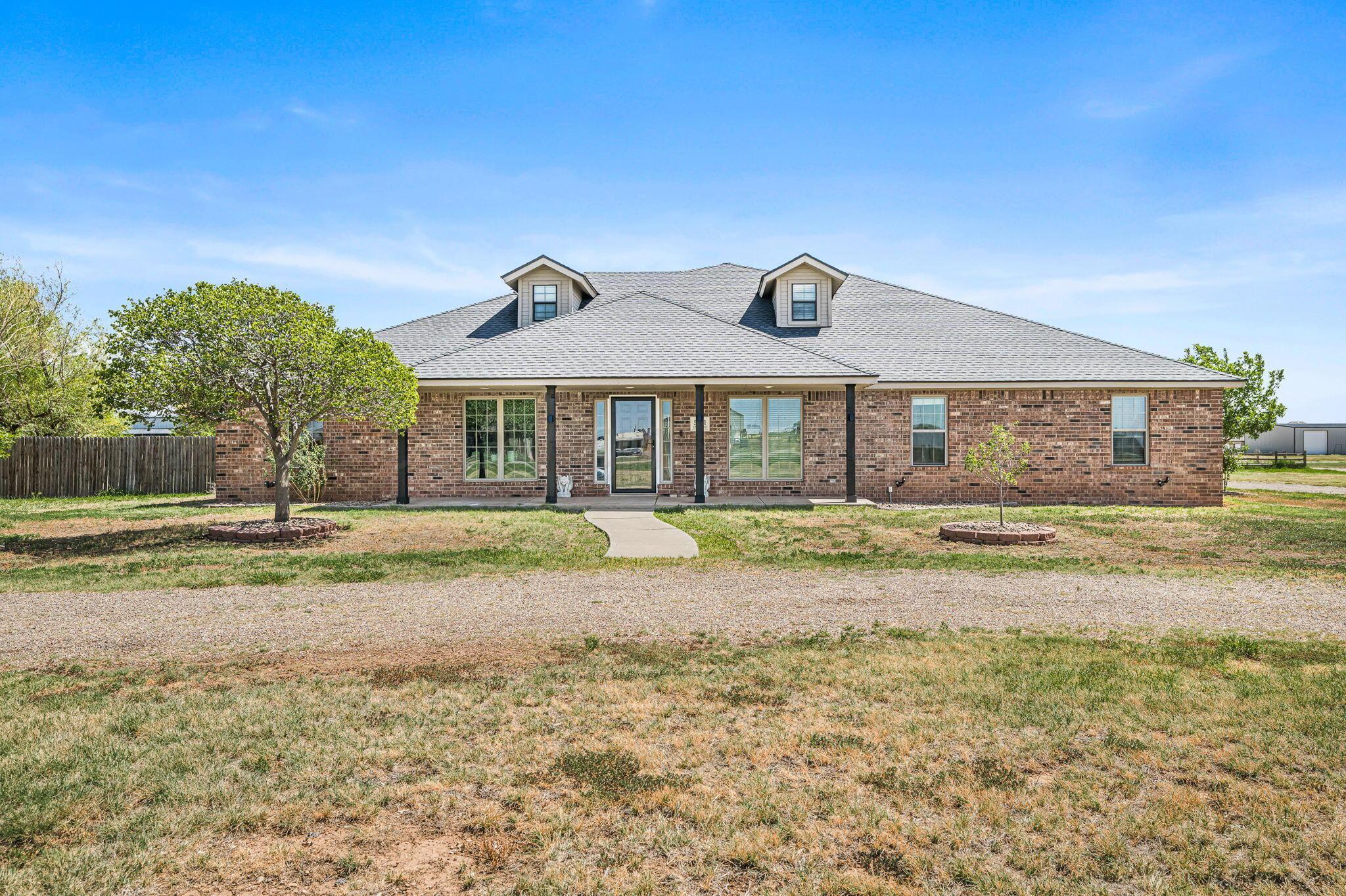 5351 N Coyote Springs Property Photo 1