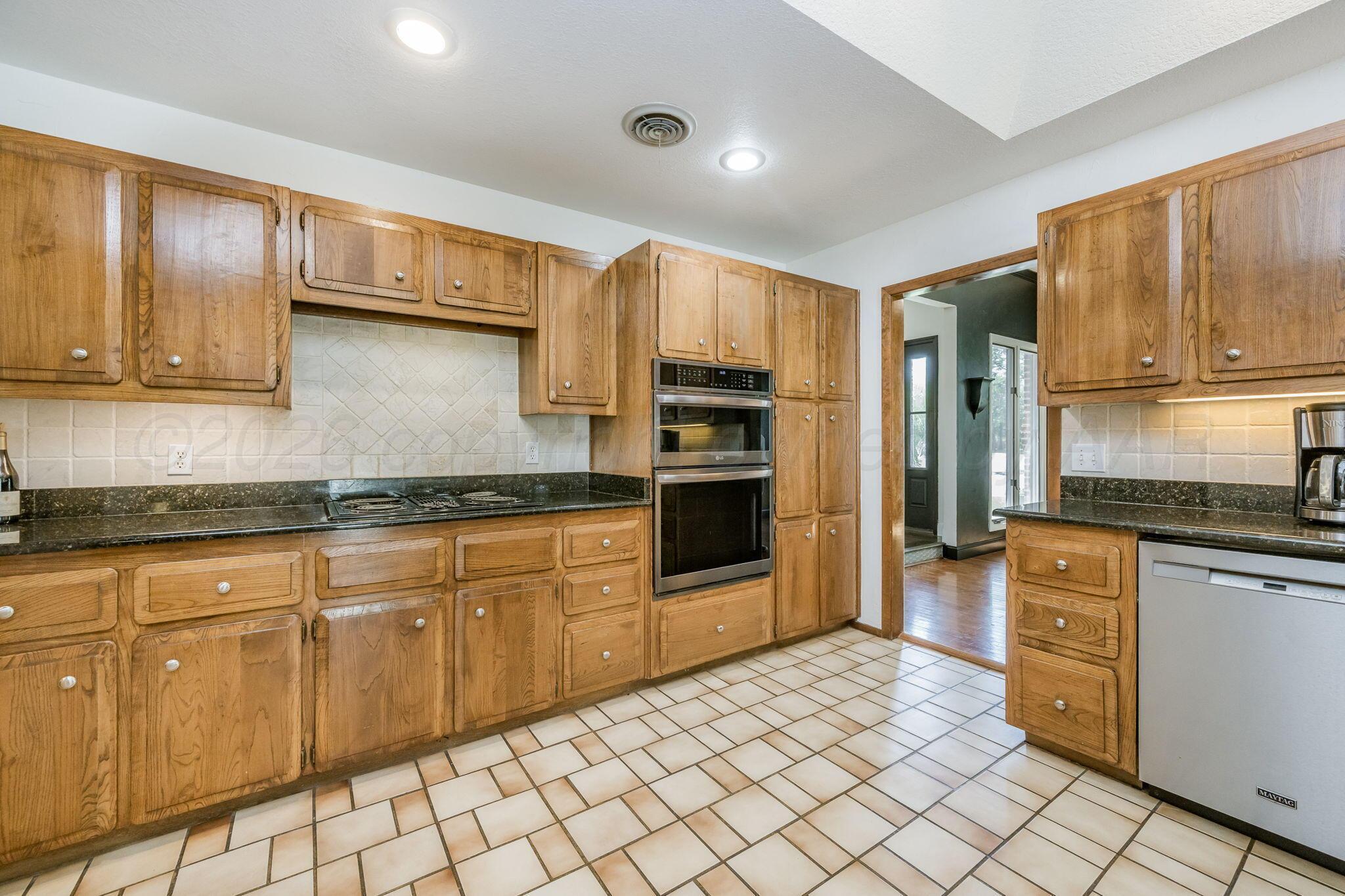 3524 Sleepy Hollow Boulevard Property Photo 14