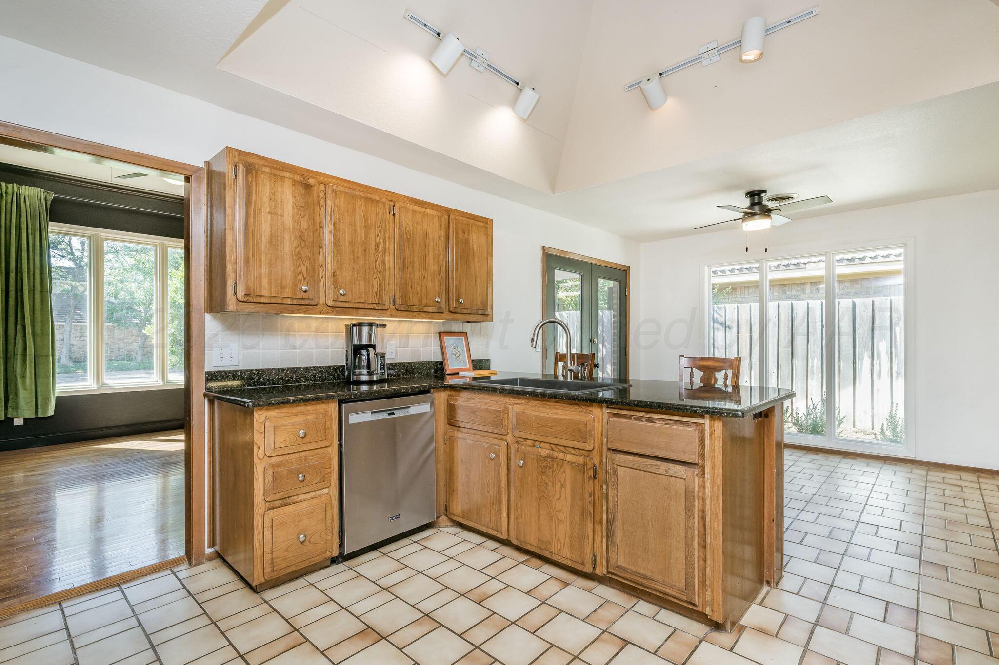3524 Sleepy Hollow Boulevard Property Photo 16