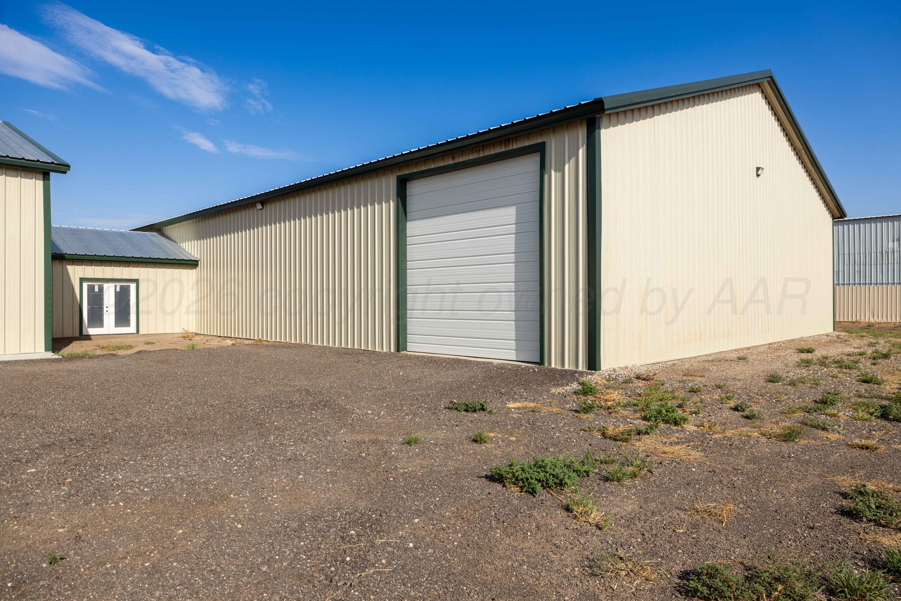 2 Barndo Drive Property Photo 9