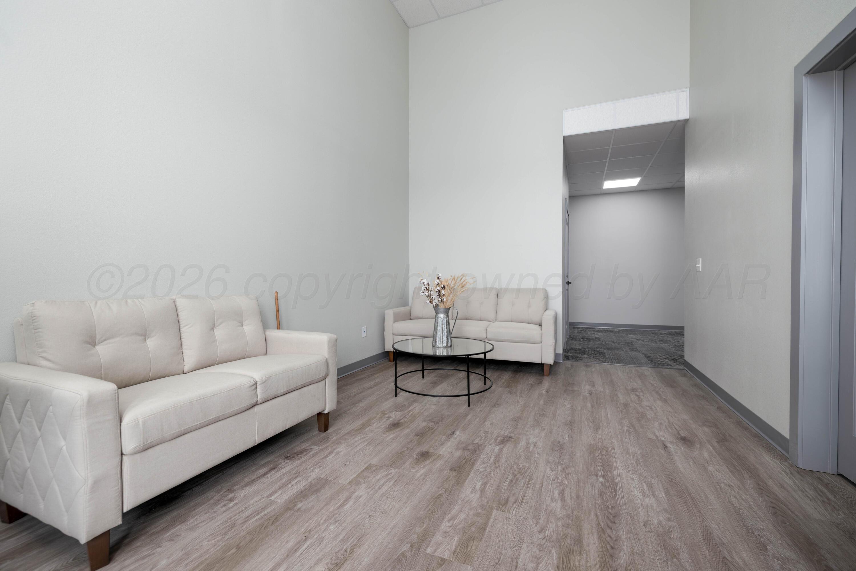 2 Barndo Drive Property Photo 13