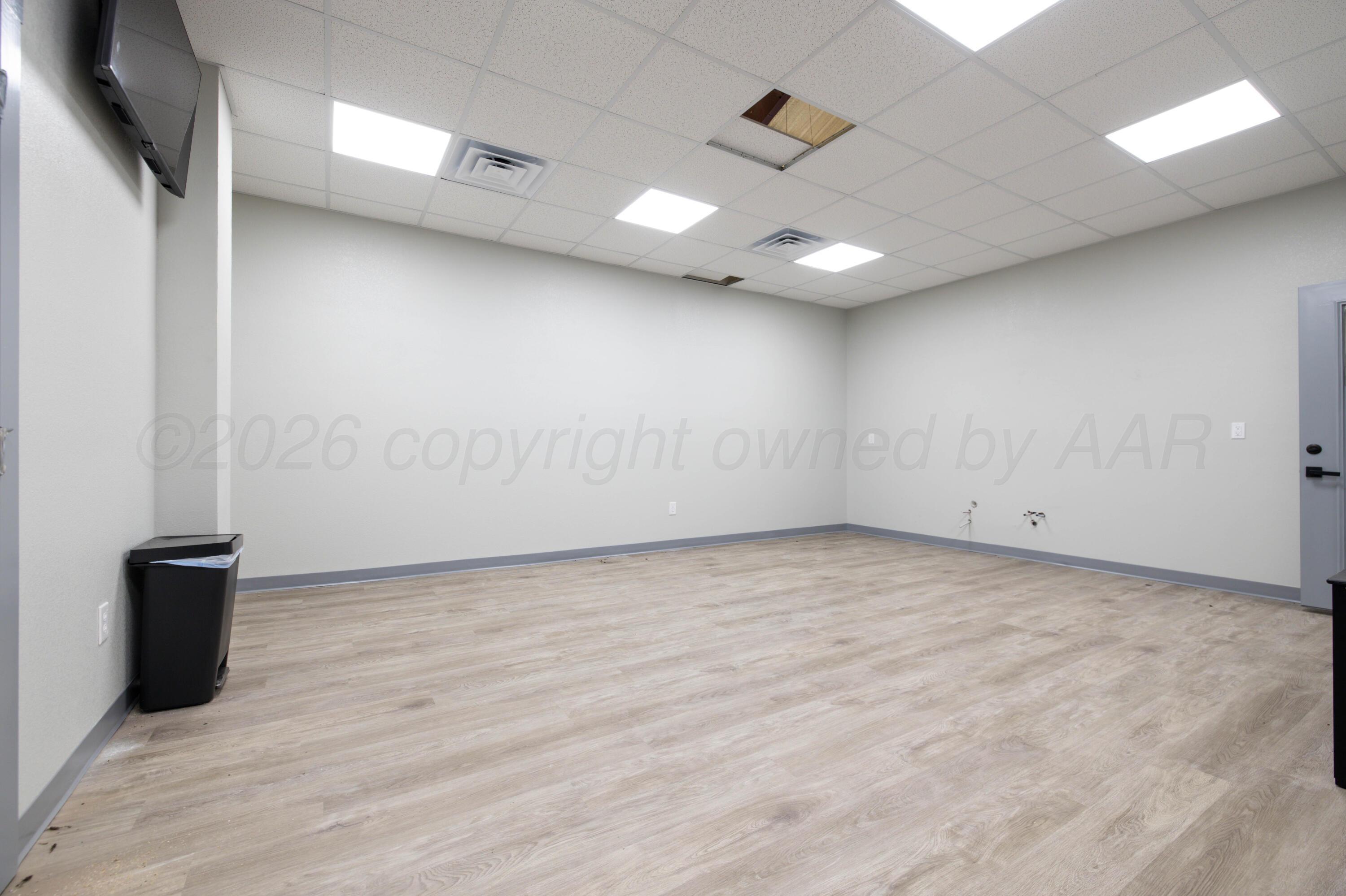 2 Barndo Drive Property Photo 34