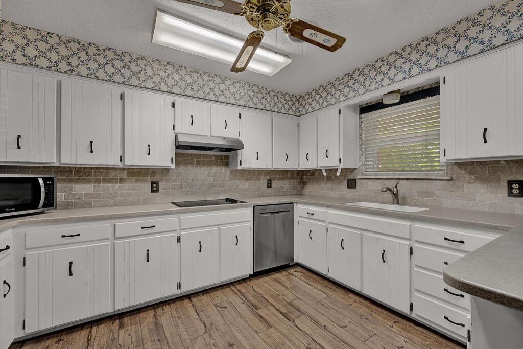 4428 Kingston Road Property Photo 7