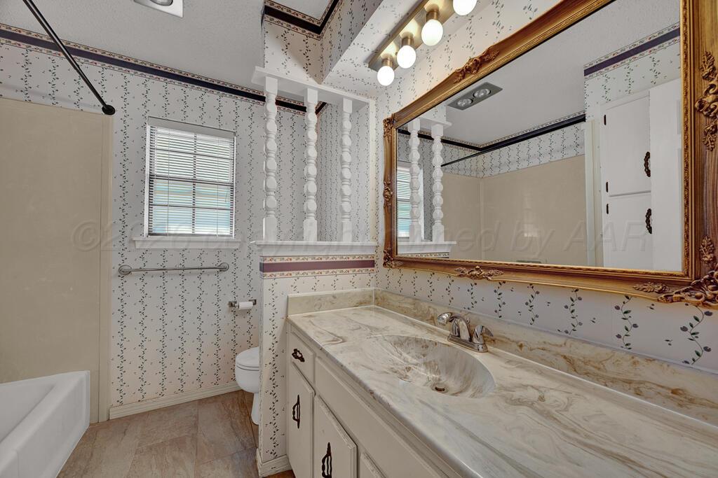 4428 Kingston Road Property Photo 16