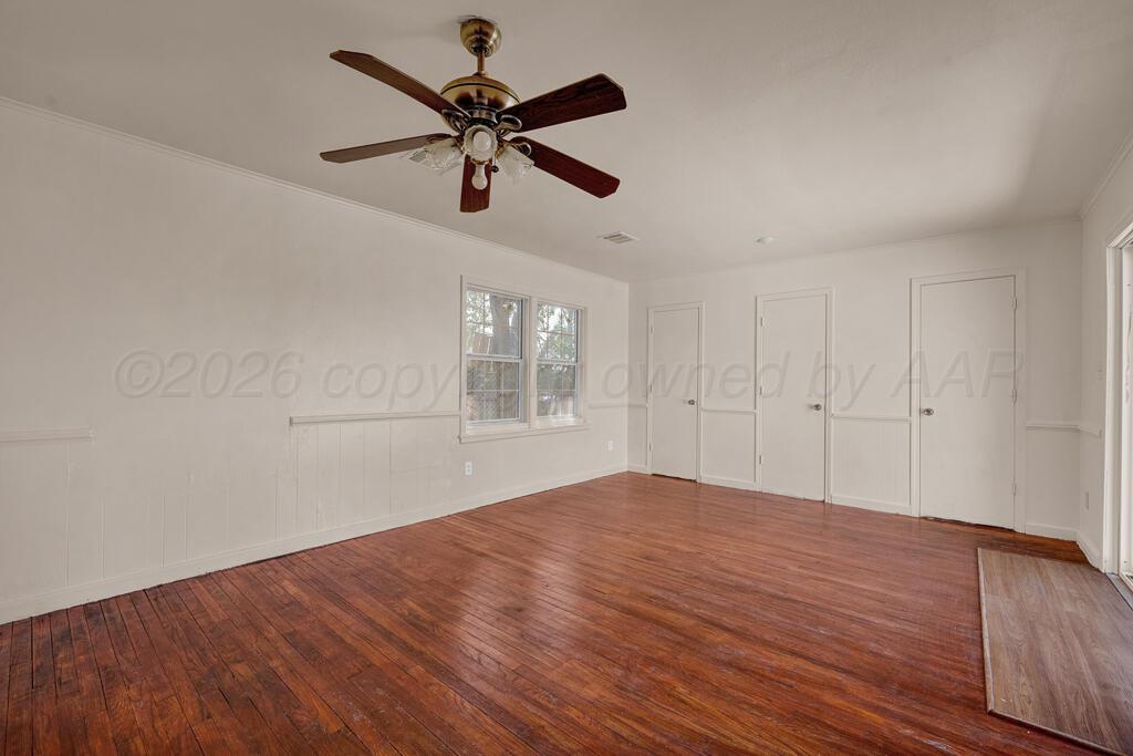 2029 Oak Drive Property Photo 8