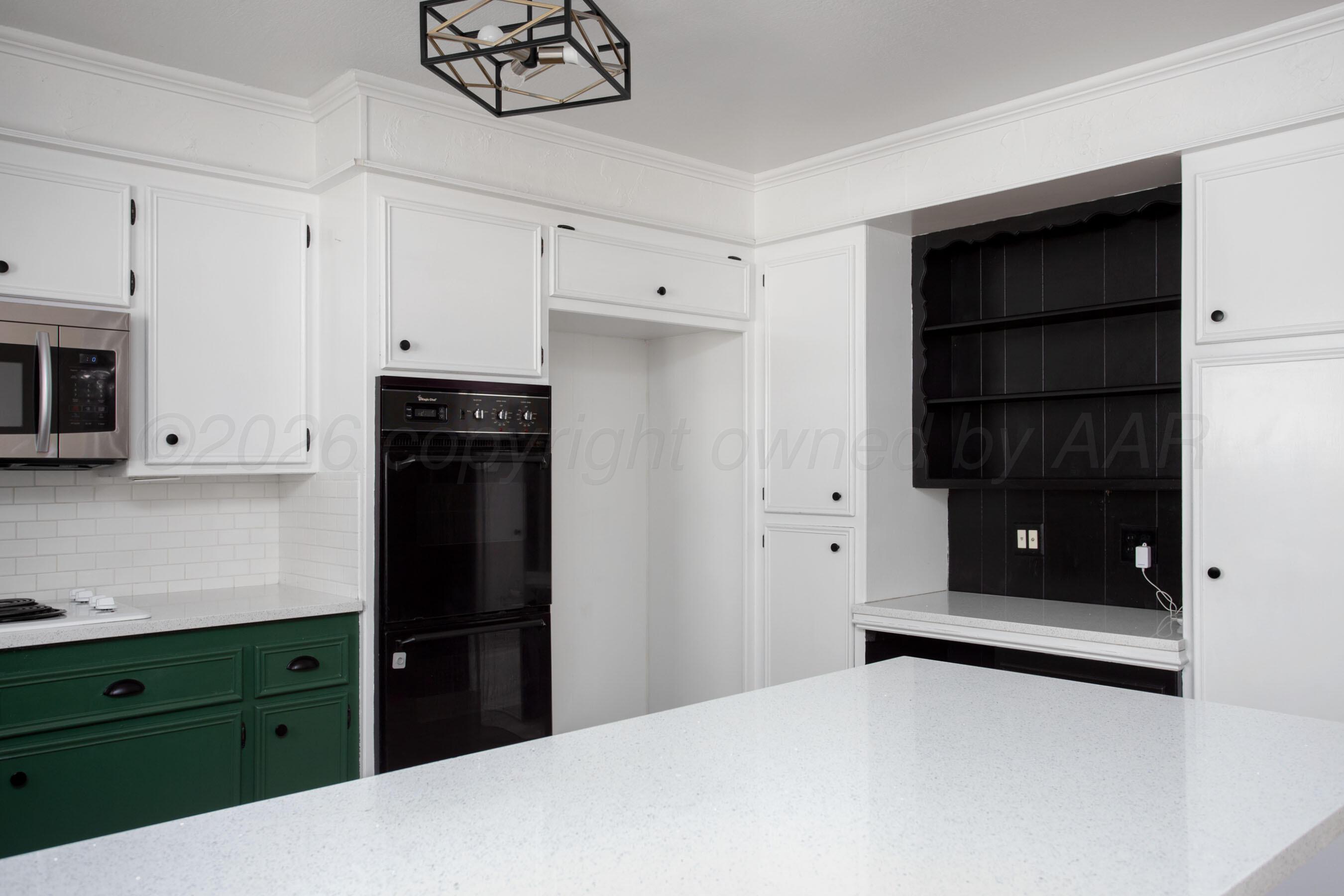 3702 Clearwell Street Property Photo 7