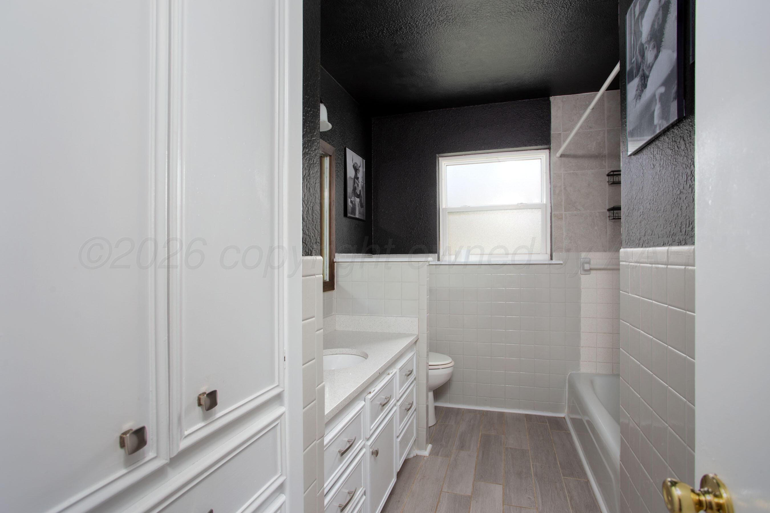 3702 Clearwell Street Property Photo 24
