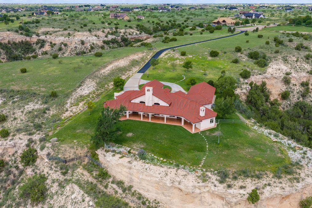 7950 E Lake View Road Property Photo 2
