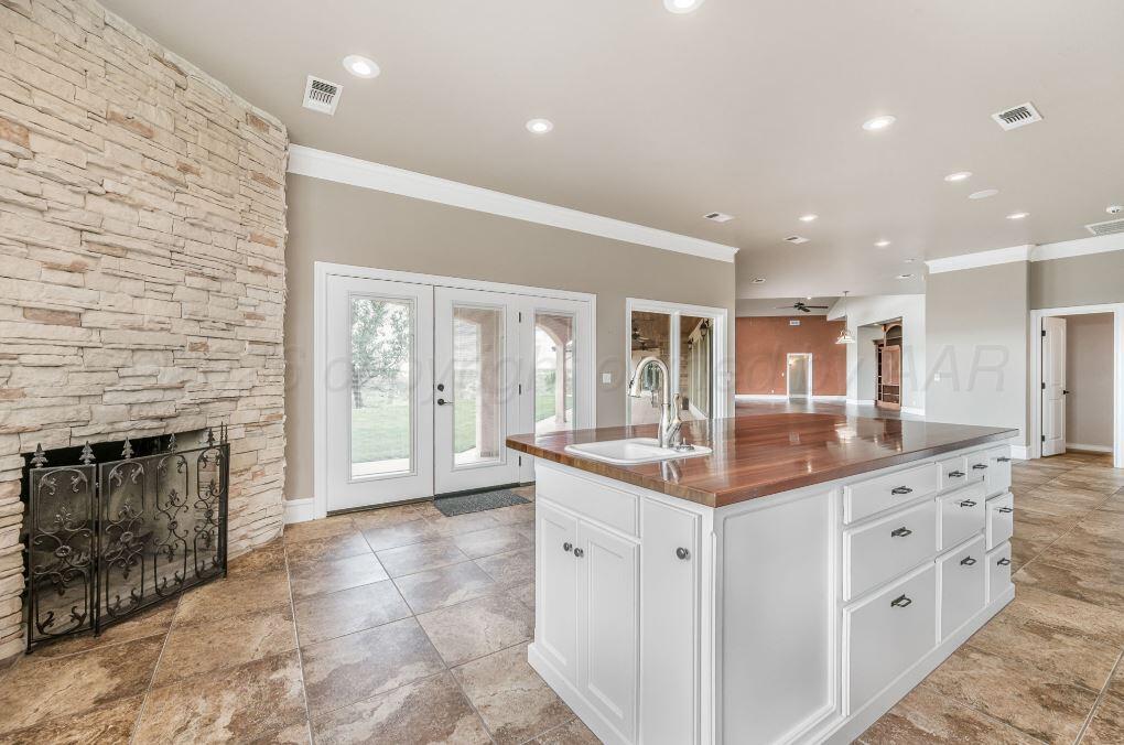 7950 E Lake View Road Property Photo 18