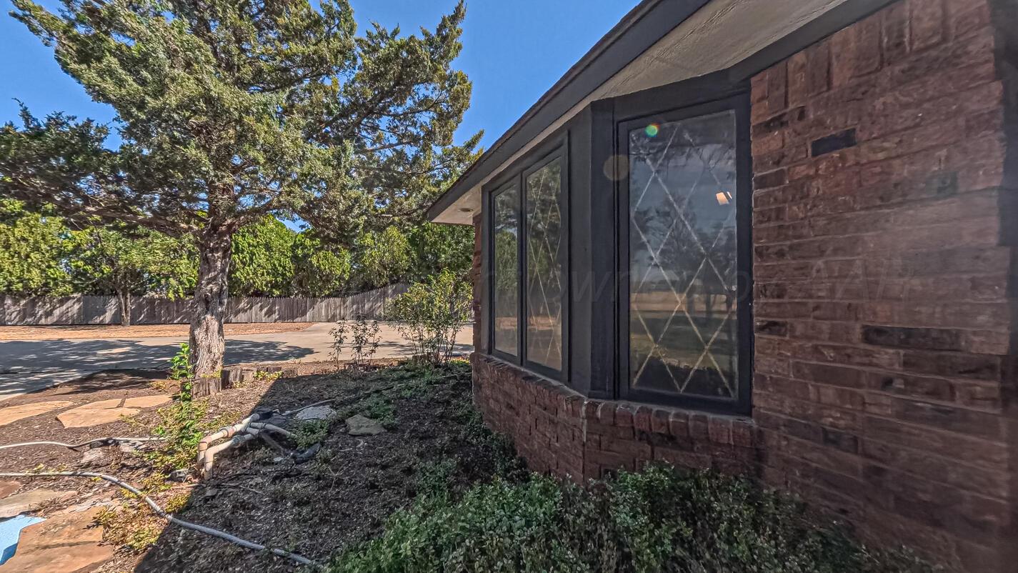 11301 Fewell Trail Property Photo 6