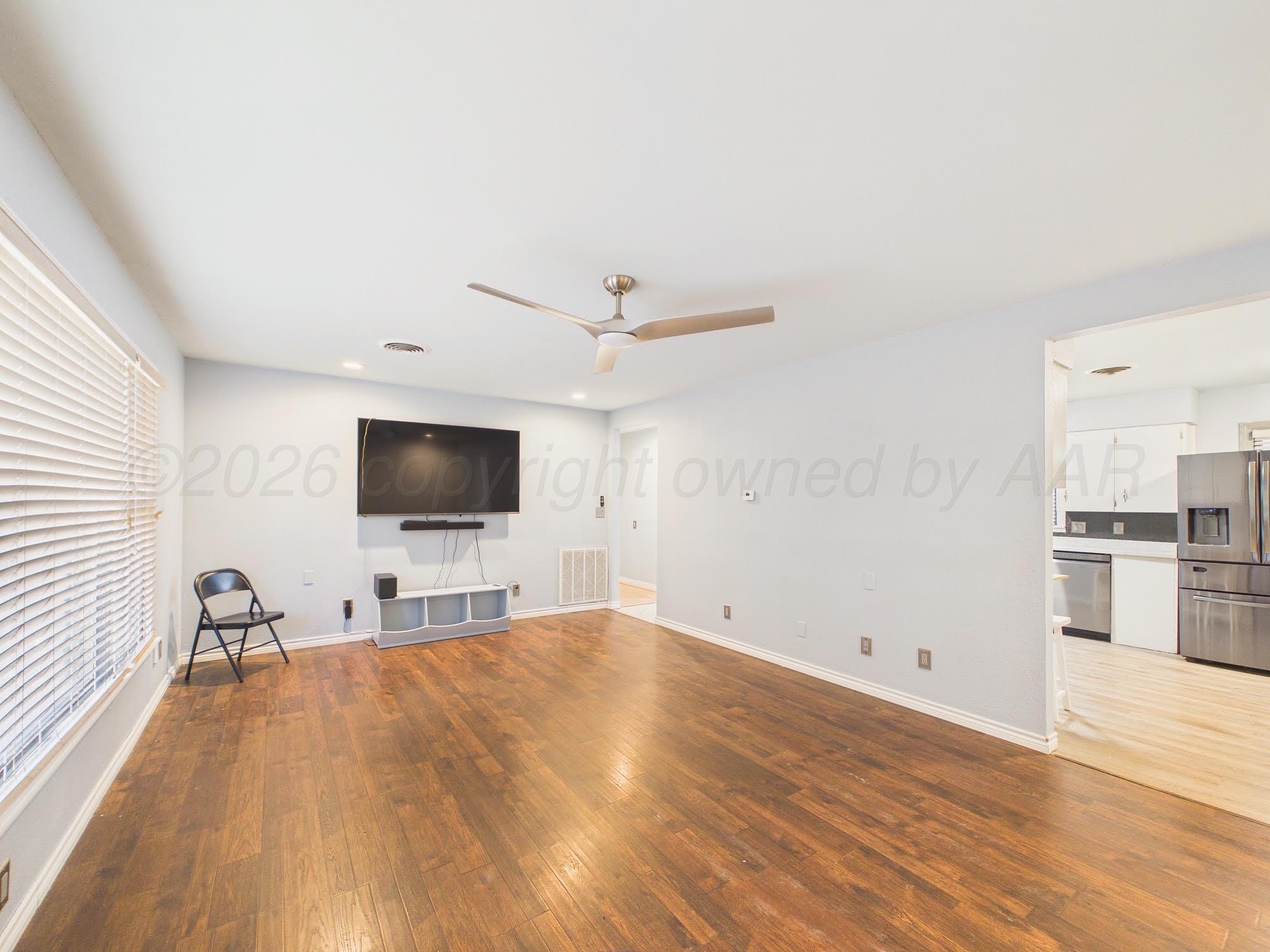 2517 9th Avenue Property Photo 4