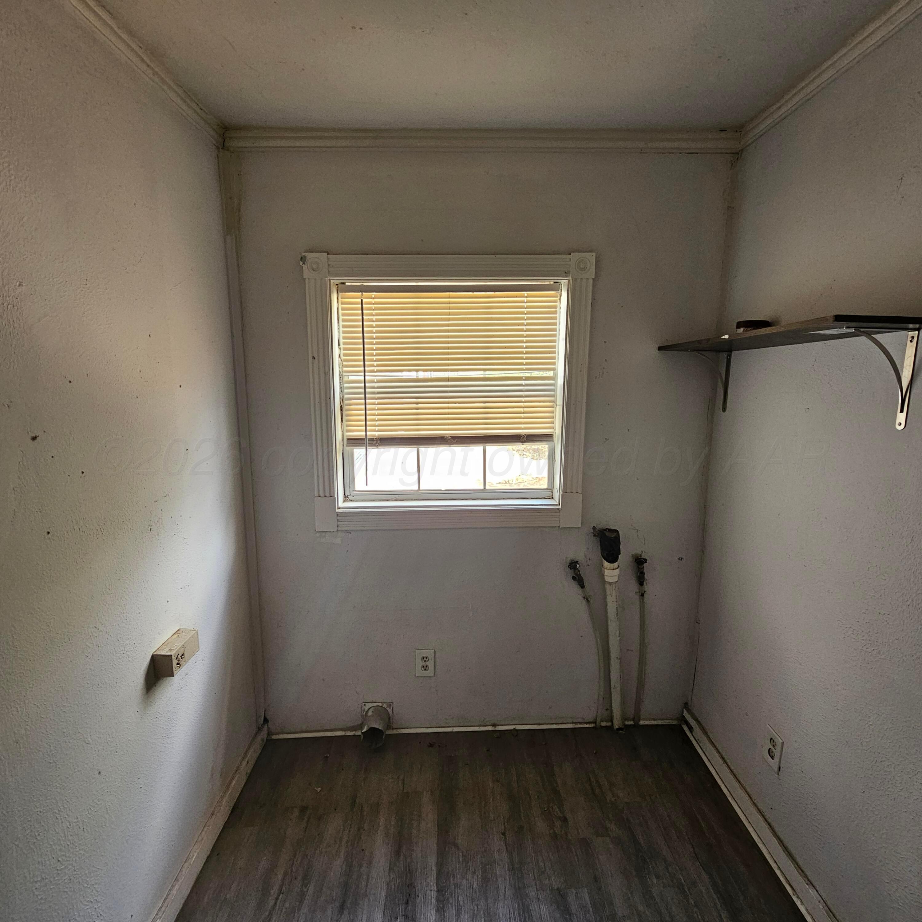 707 4th Avenue Property Photo 15