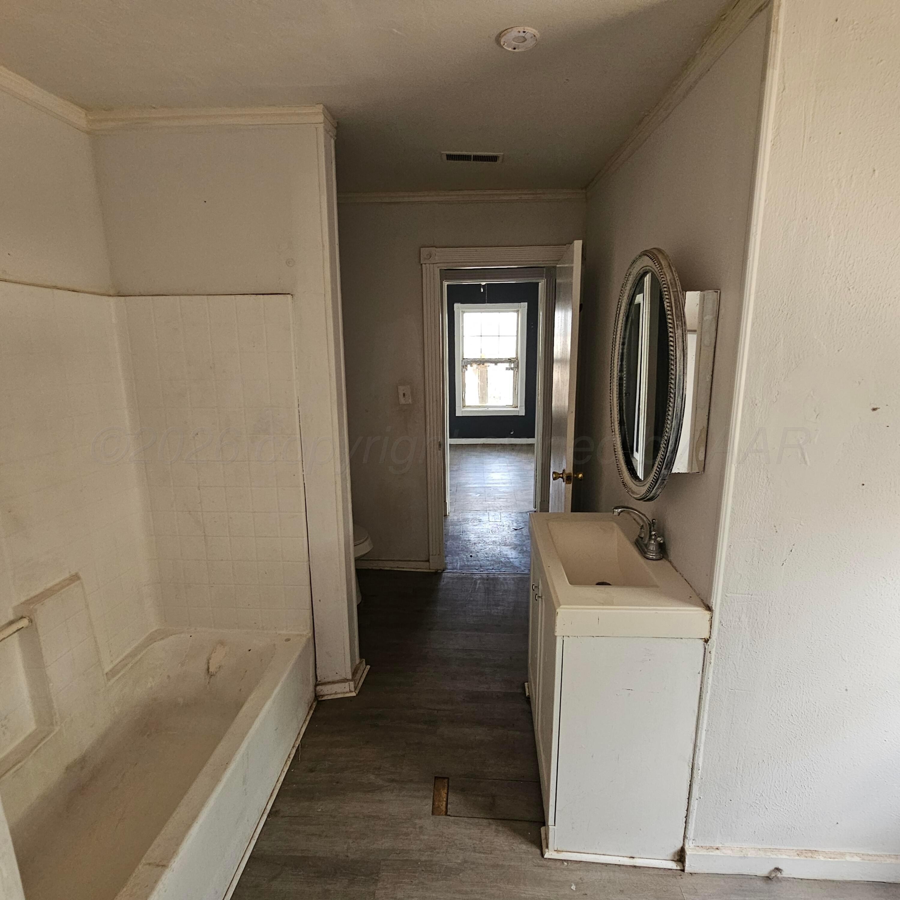 707 4th Avenue Property Photo 17