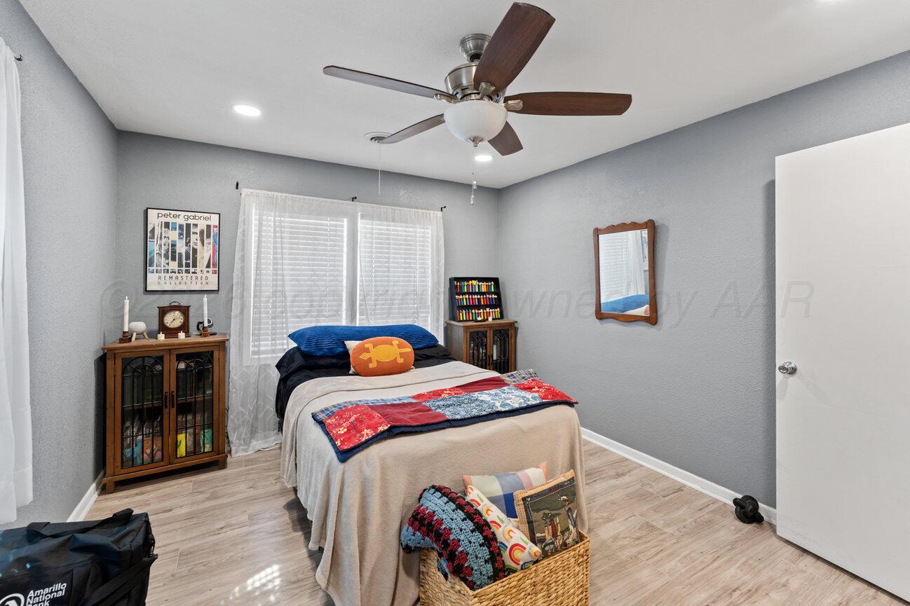 4605 Preston Street Property Photo 13