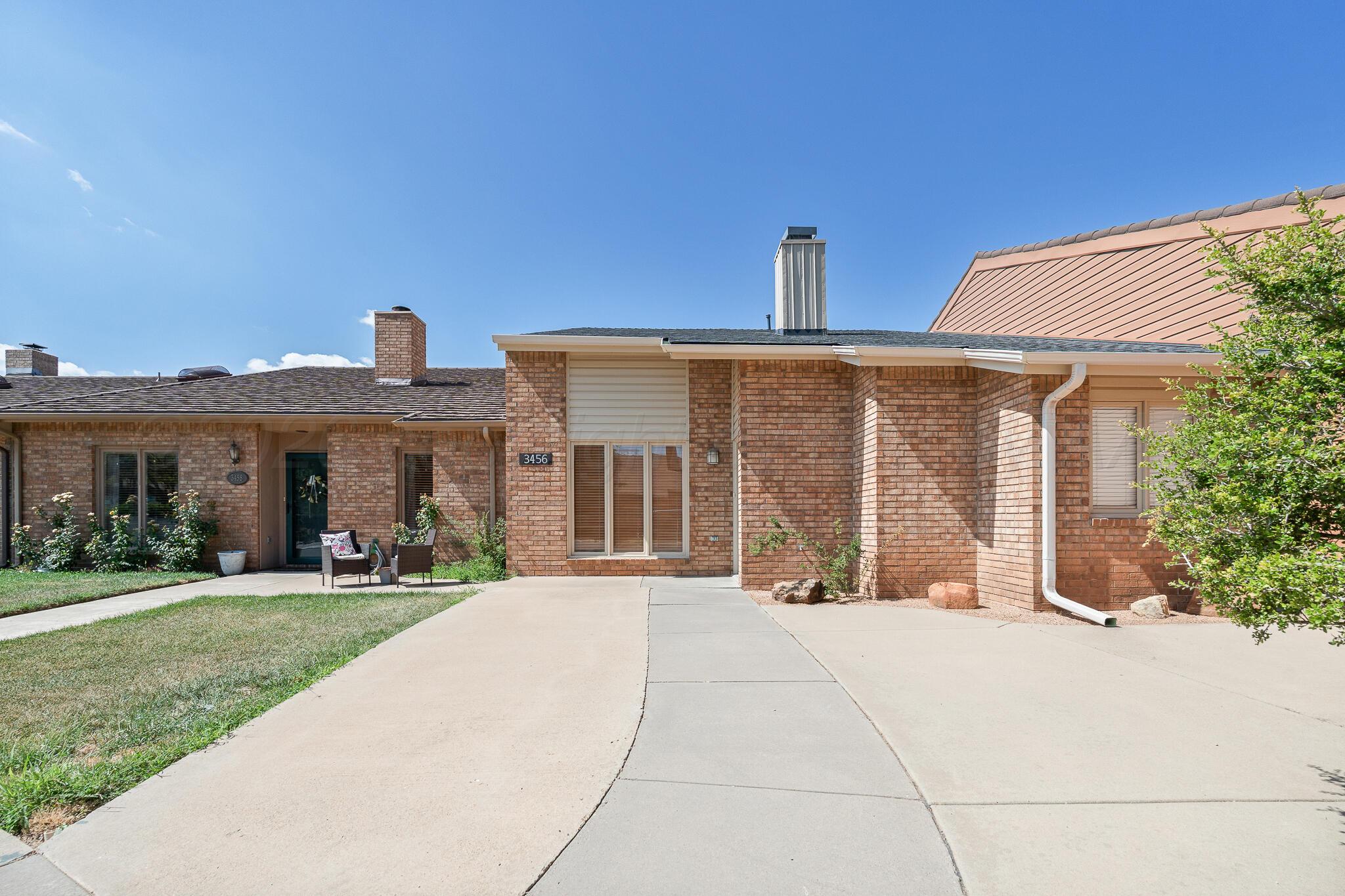 3456 Gladstone Lane Property Photo 1