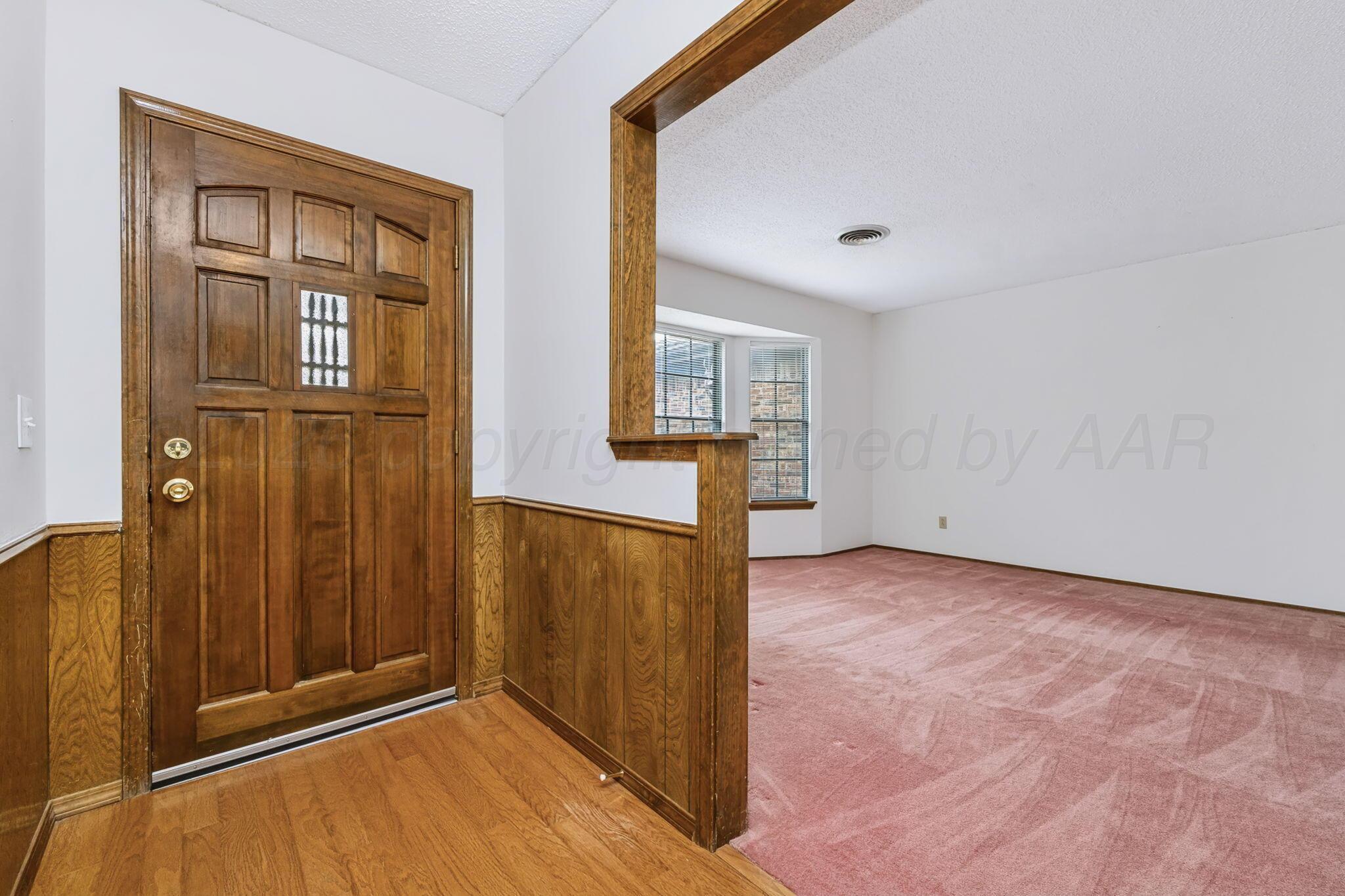 4026 Montague Drive Property Photo 3