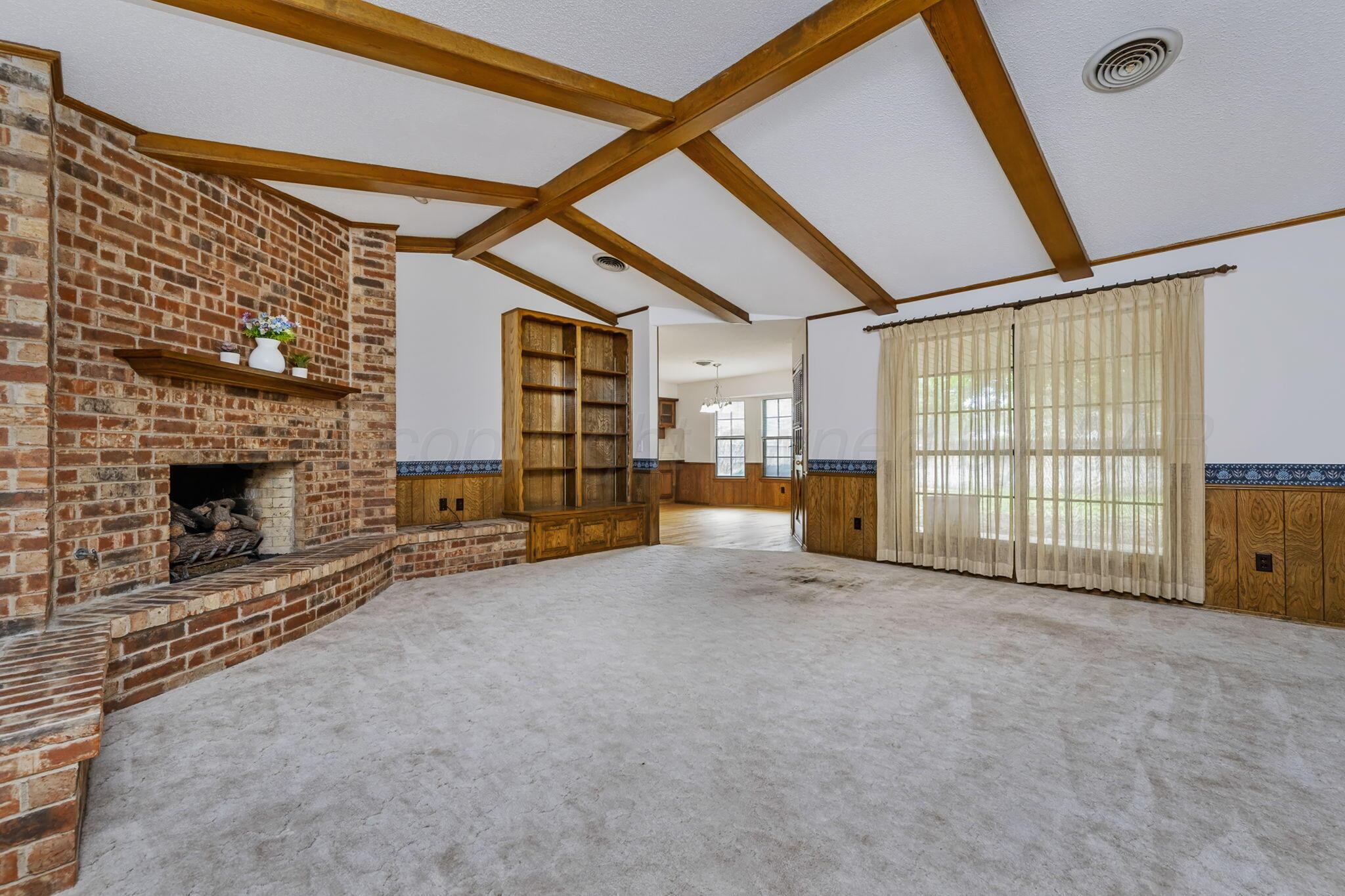 4026 Montague Drive Property Photo 5