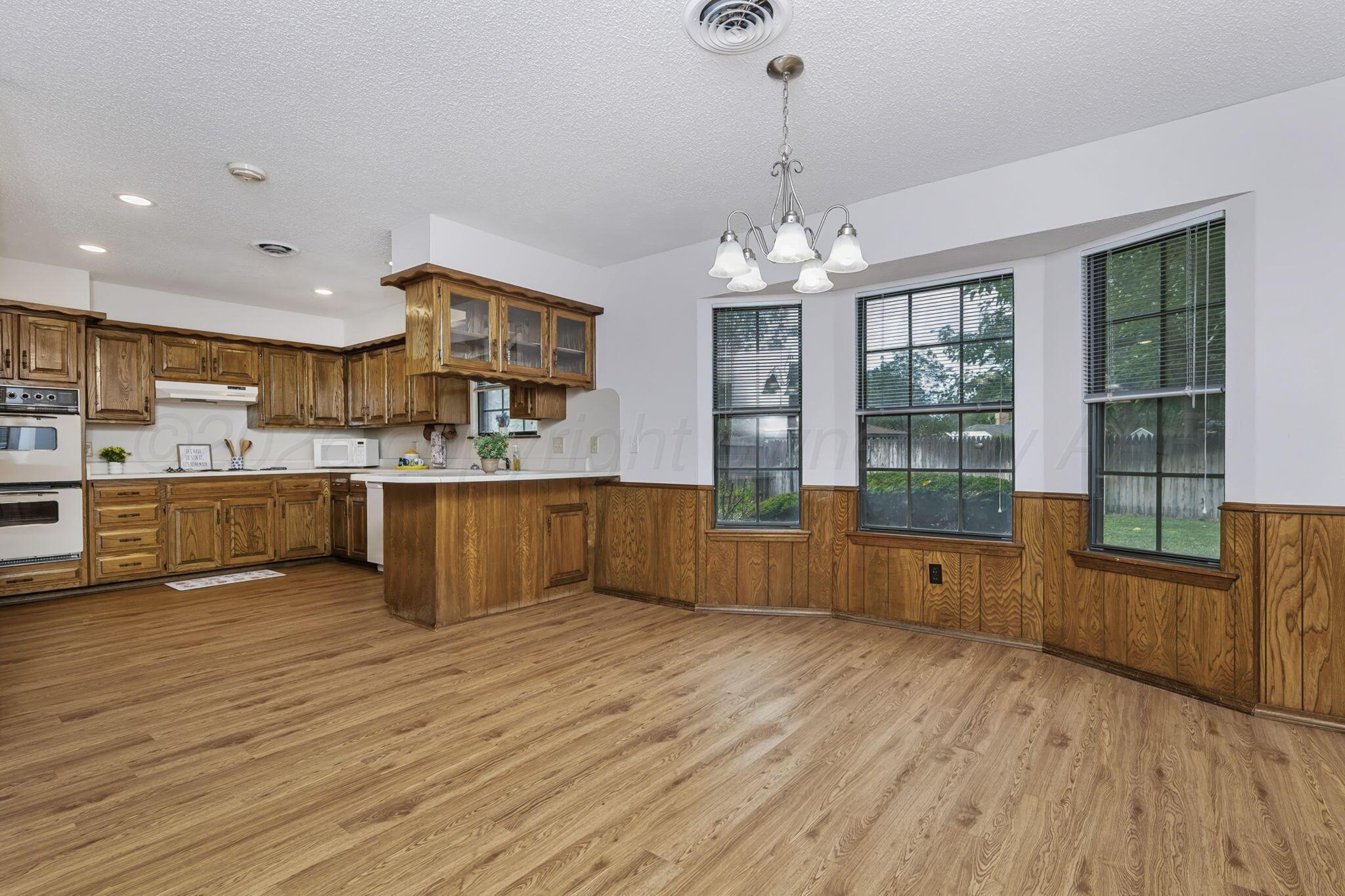 4026 Montague Drive Property Photo 7
