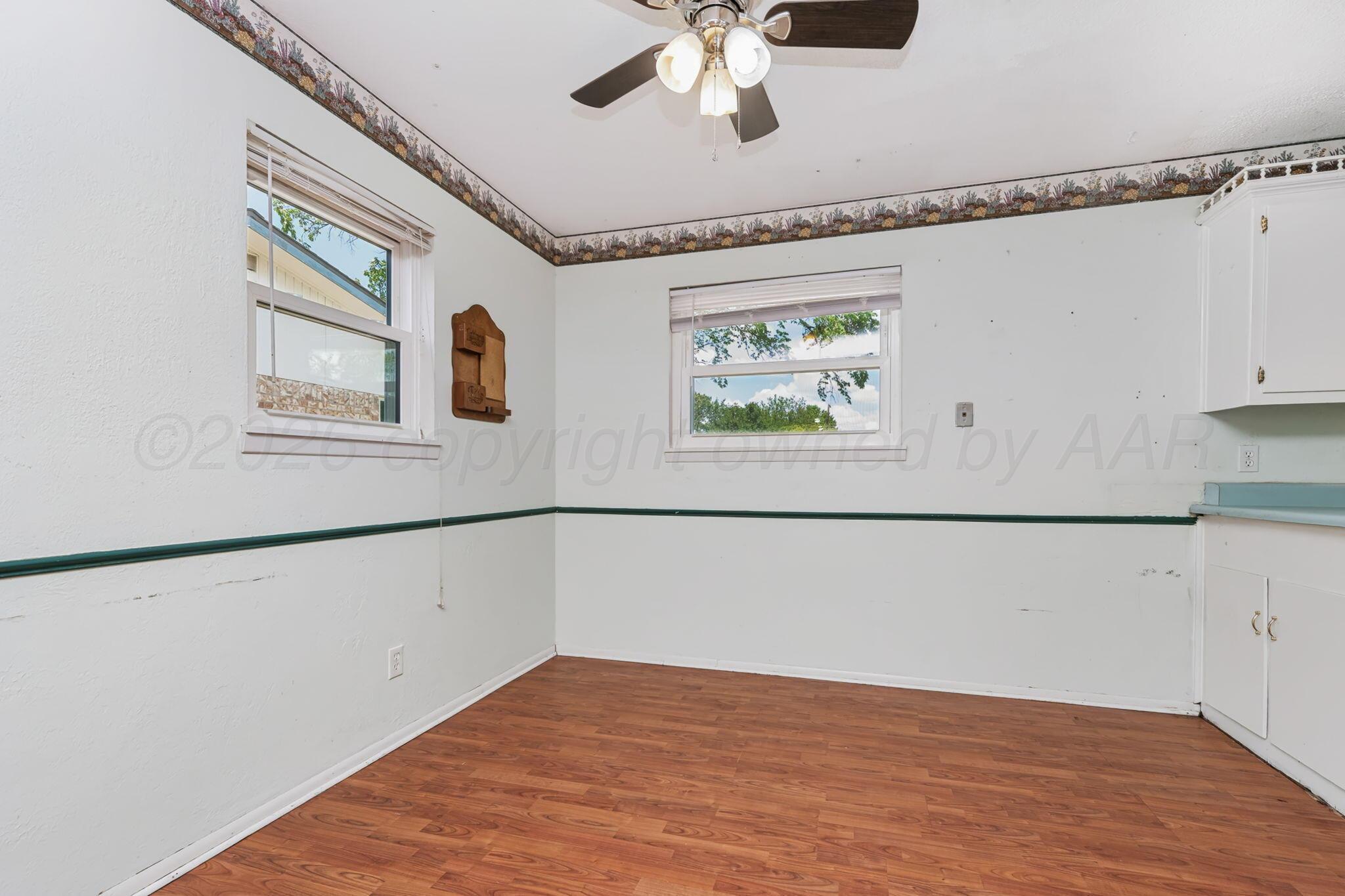 5013 Sw 57th Avenue Property Photo 8