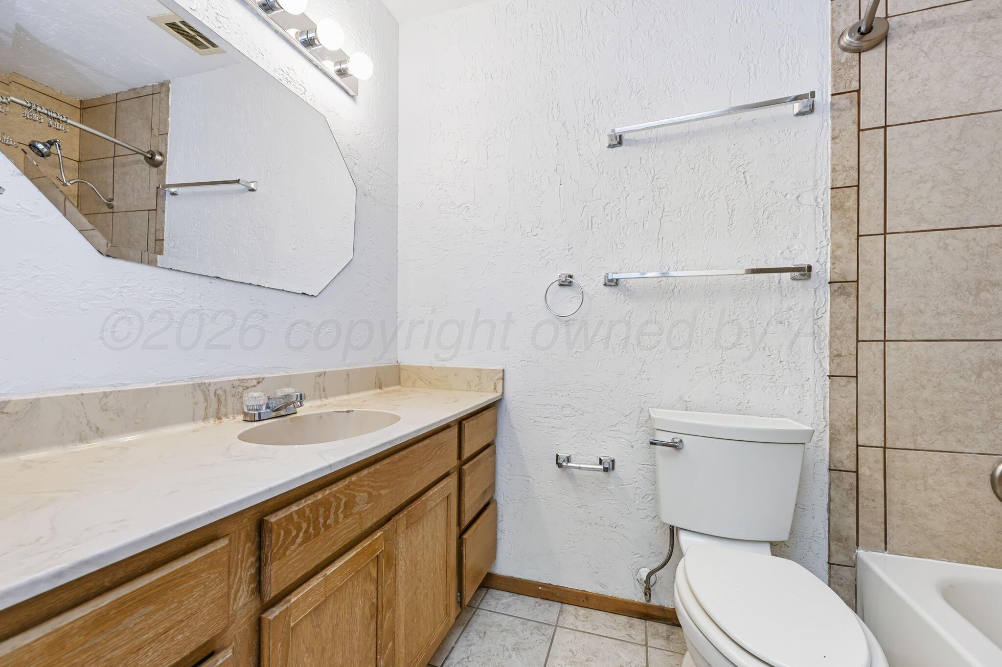 5013 Sw 57th Avenue Property Photo 17