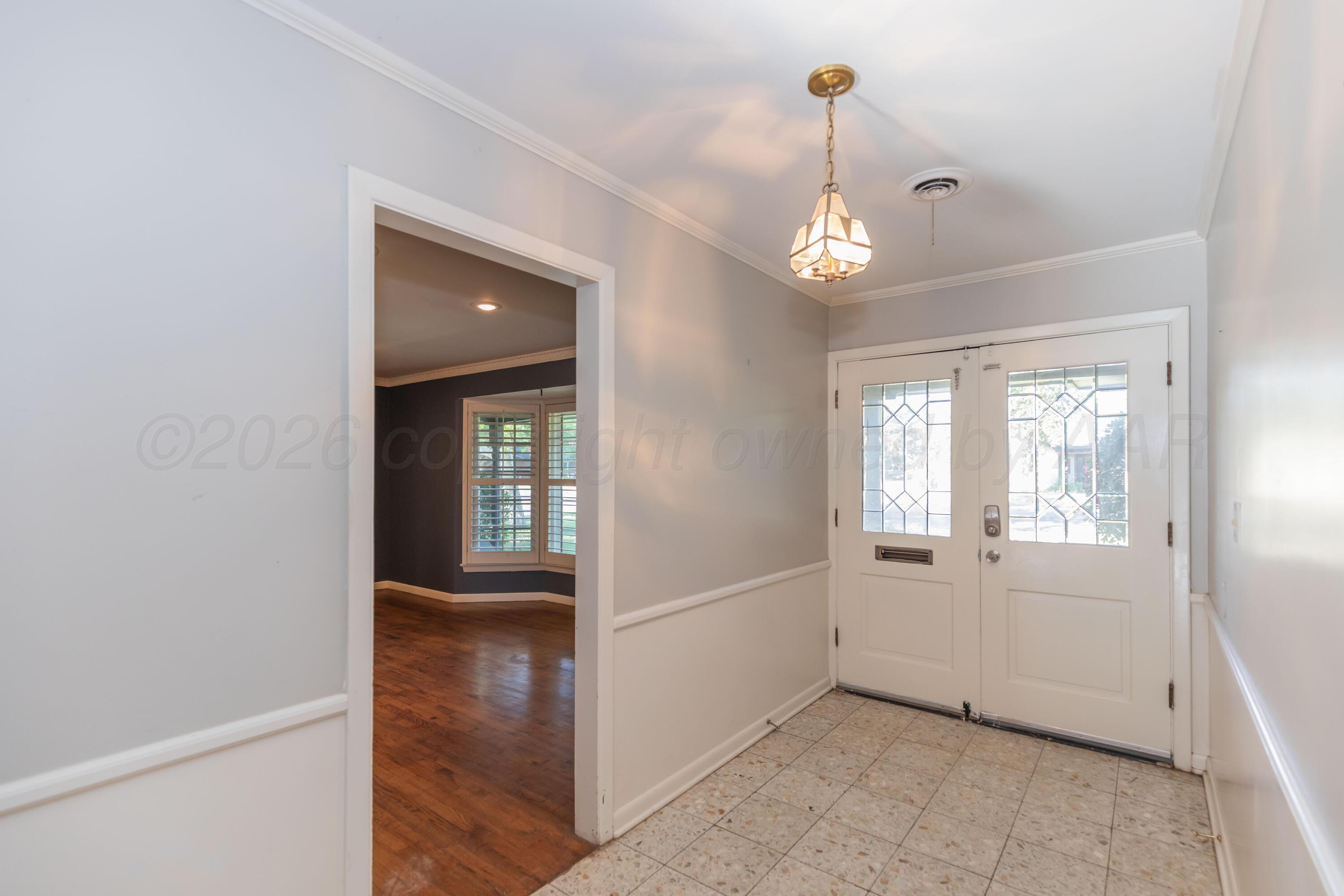 2319 Hancock Street Property Photo 6
