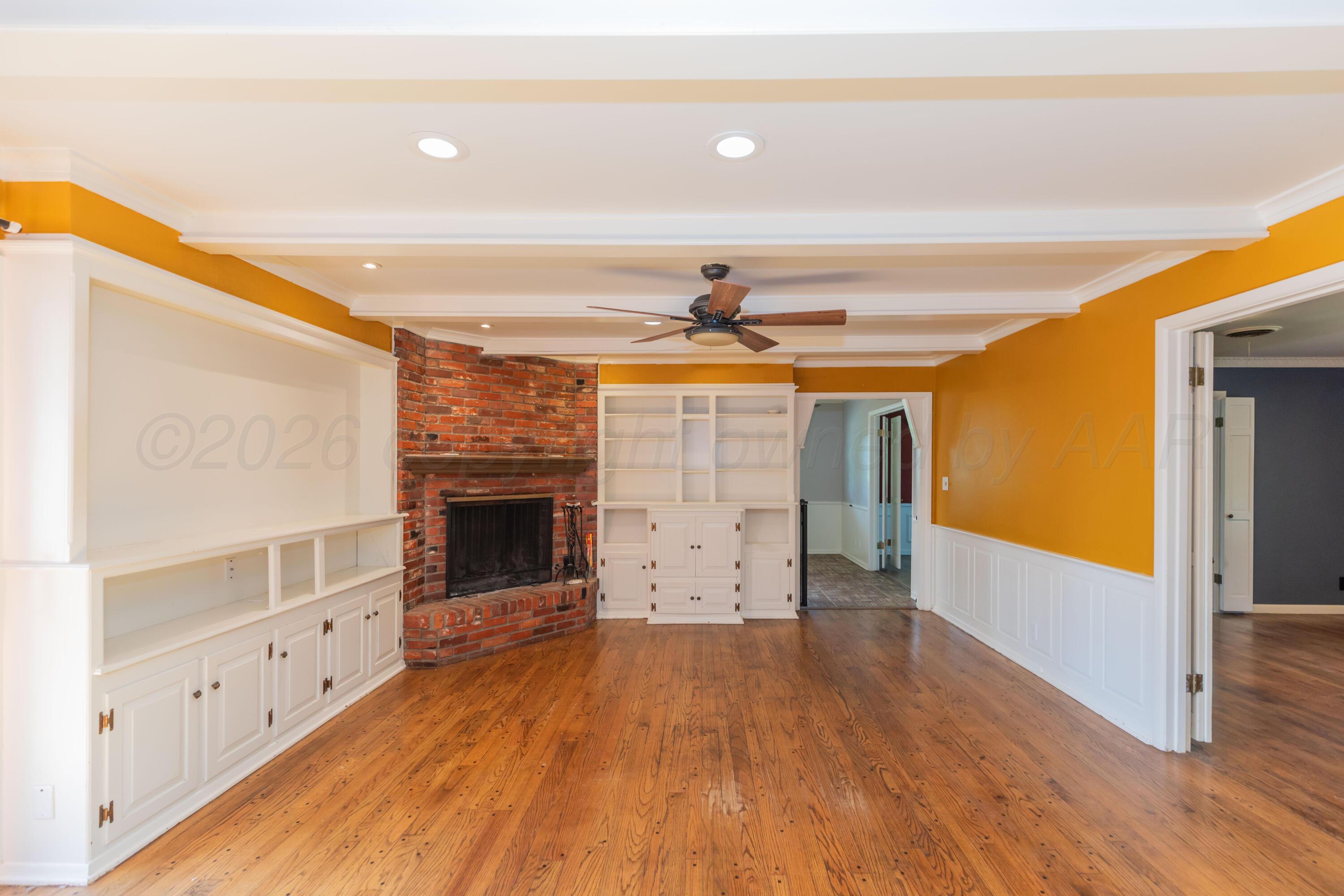 2319 Hancock Street Property Photo 12