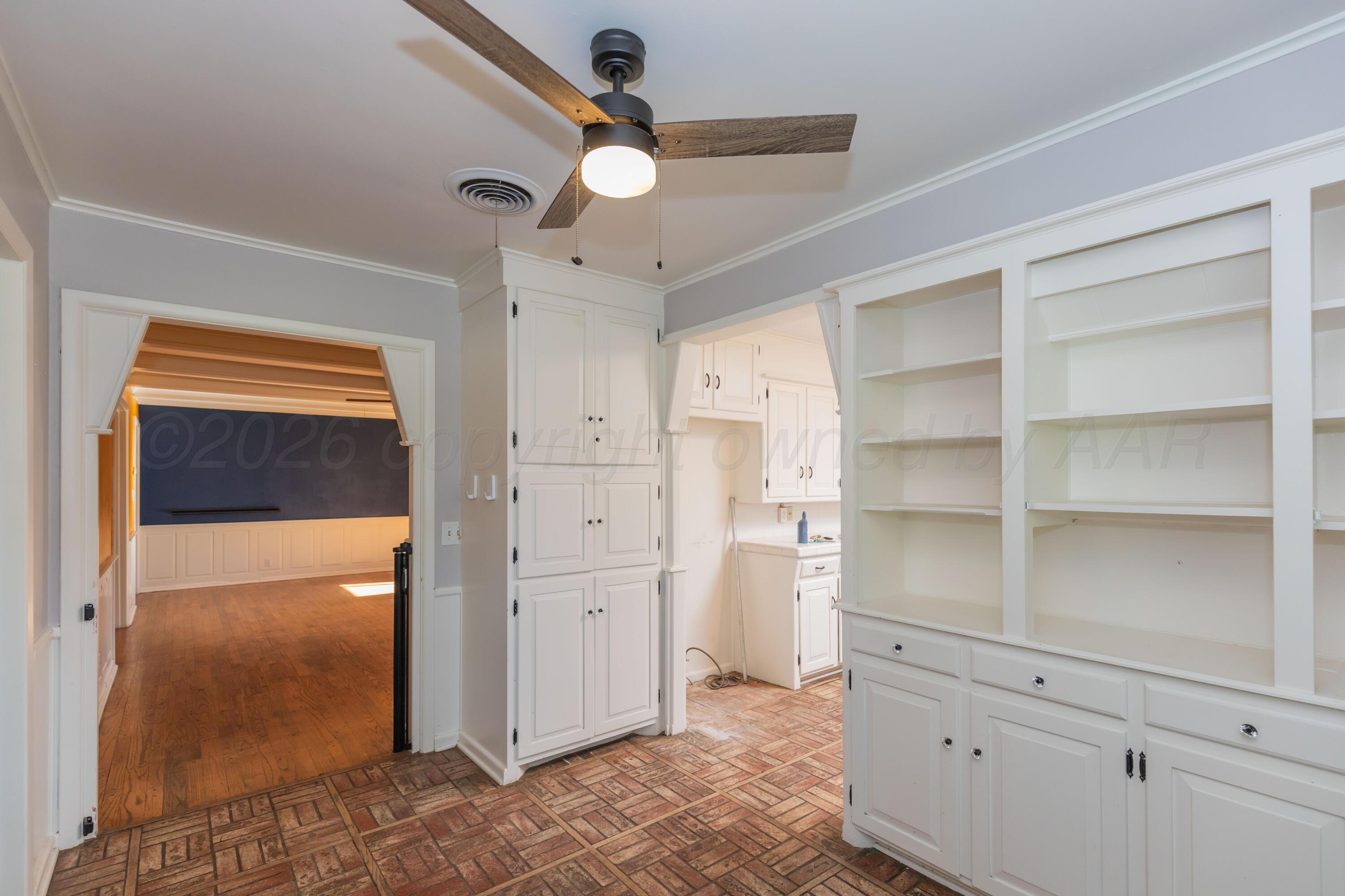 2319 Hancock Street Property Photo 17