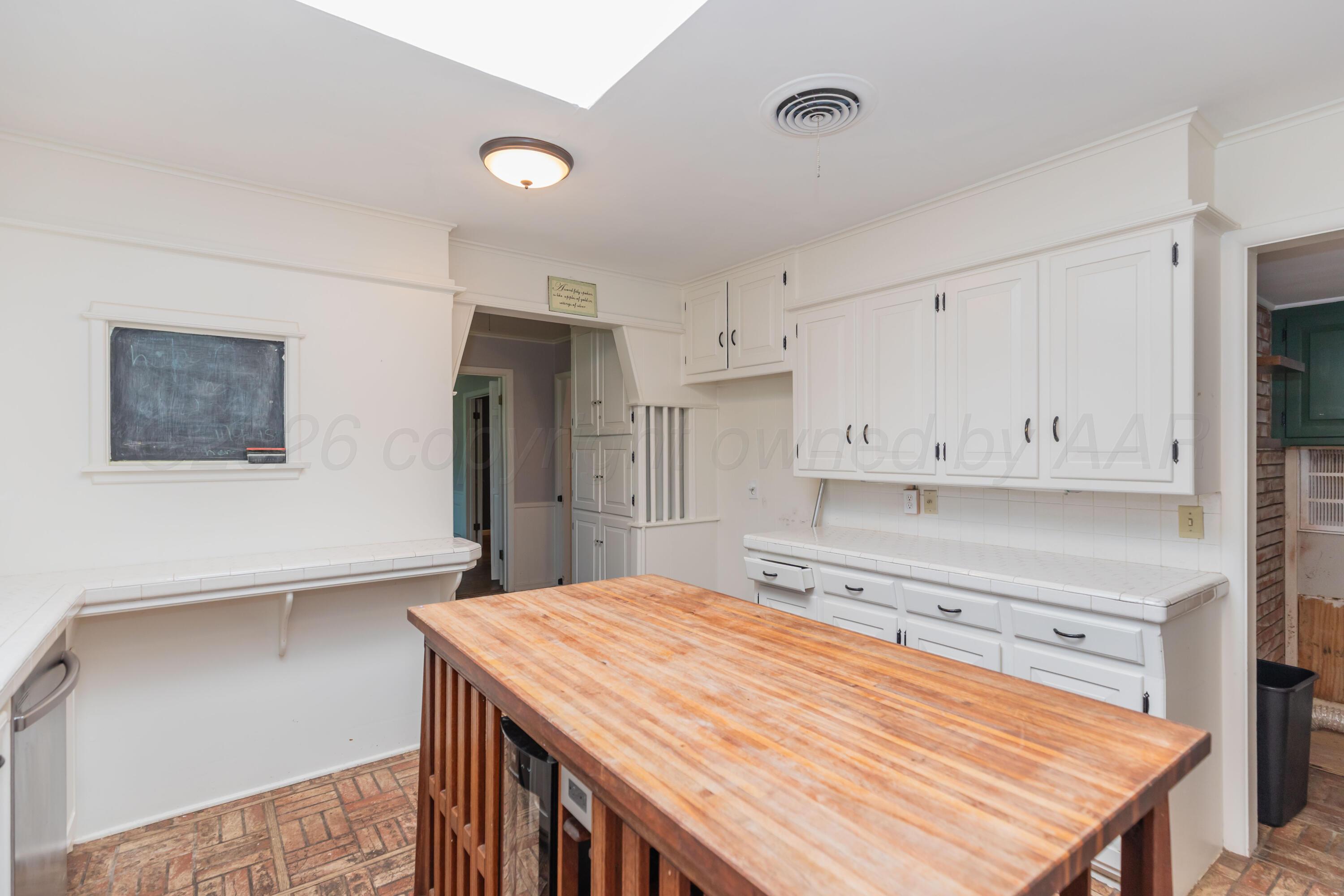 2319 Hancock Street Property Photo 22
