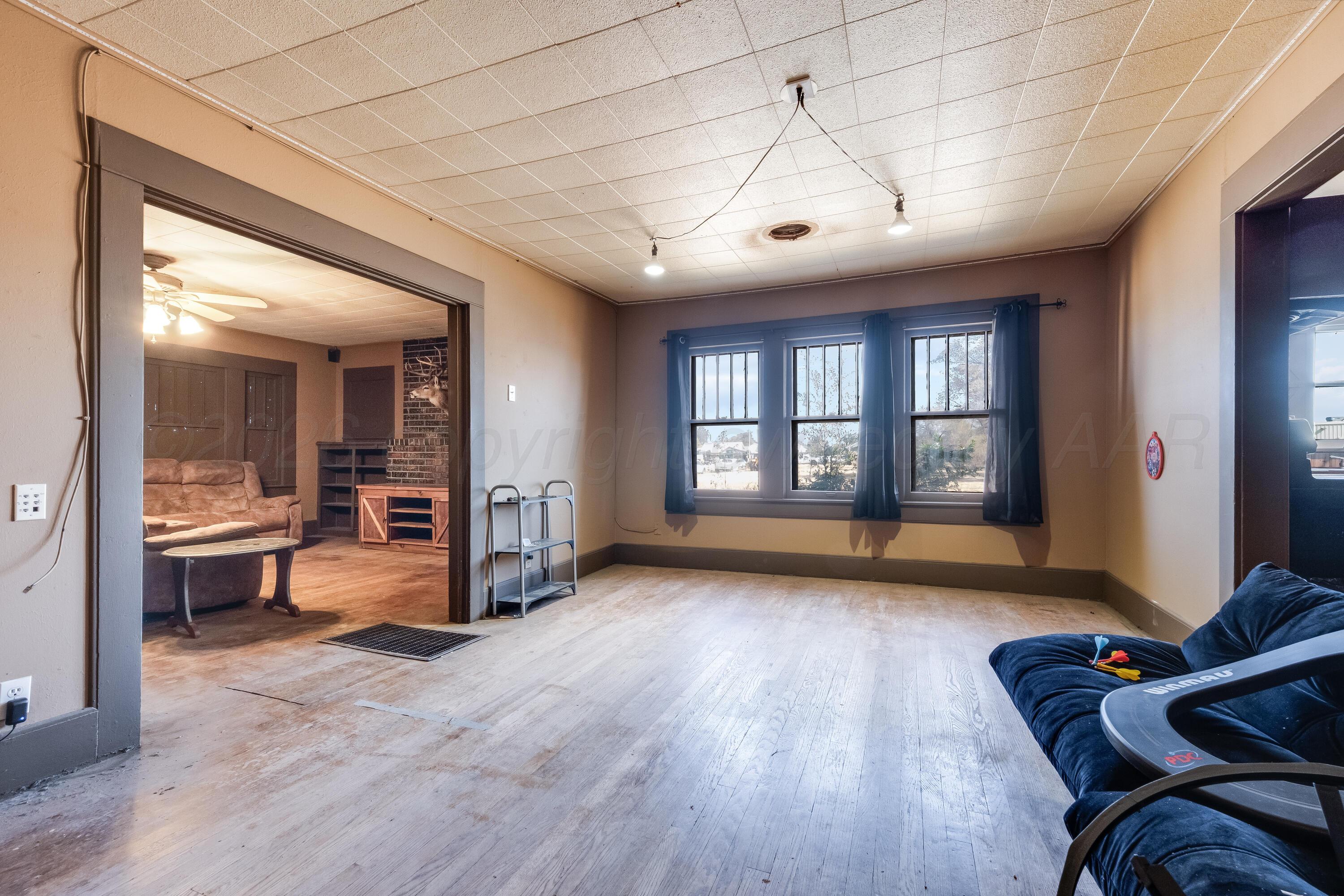 520 N Wall Street Property Photo 4