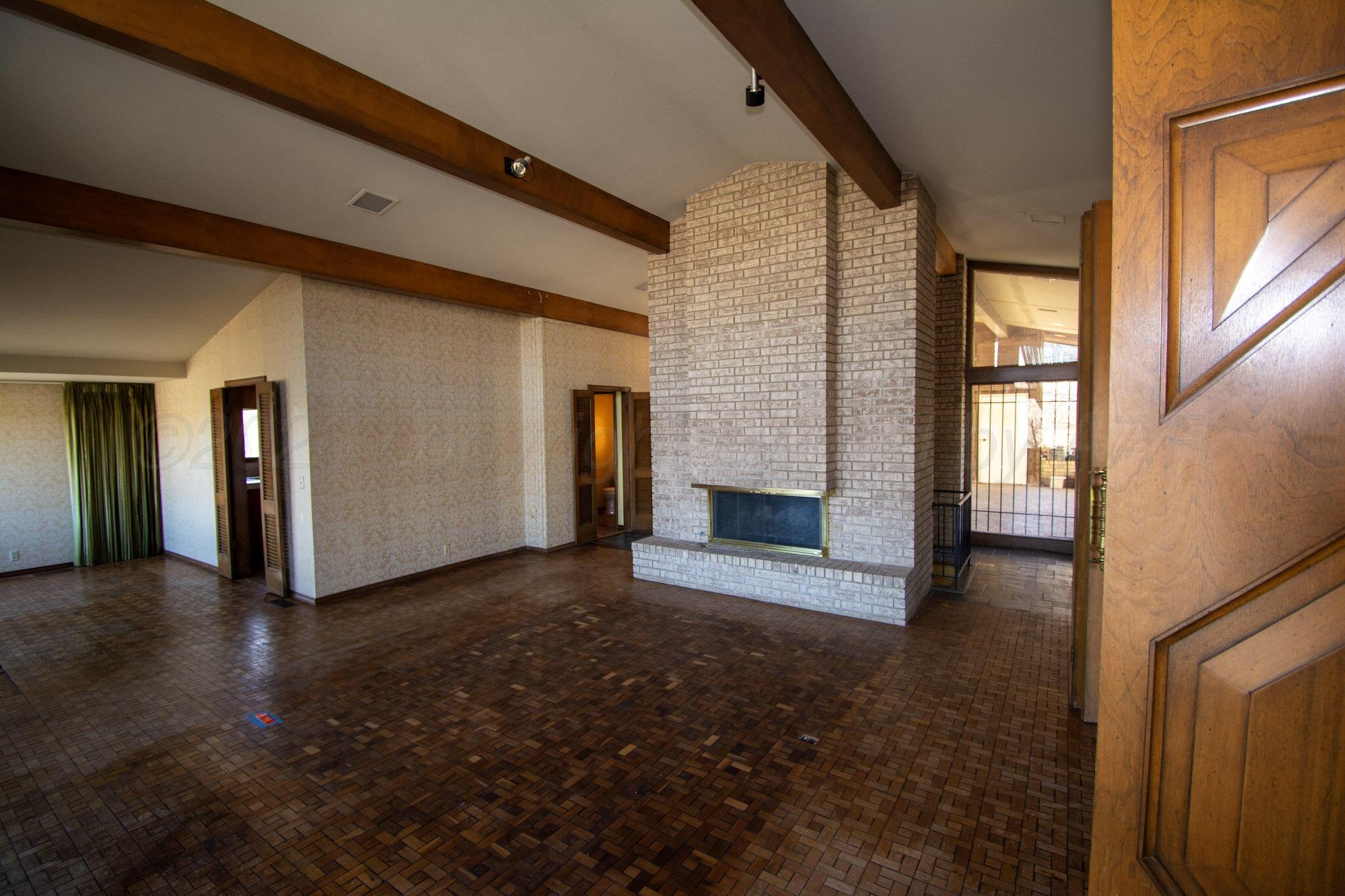 4 Windsor Road Property Photo 6