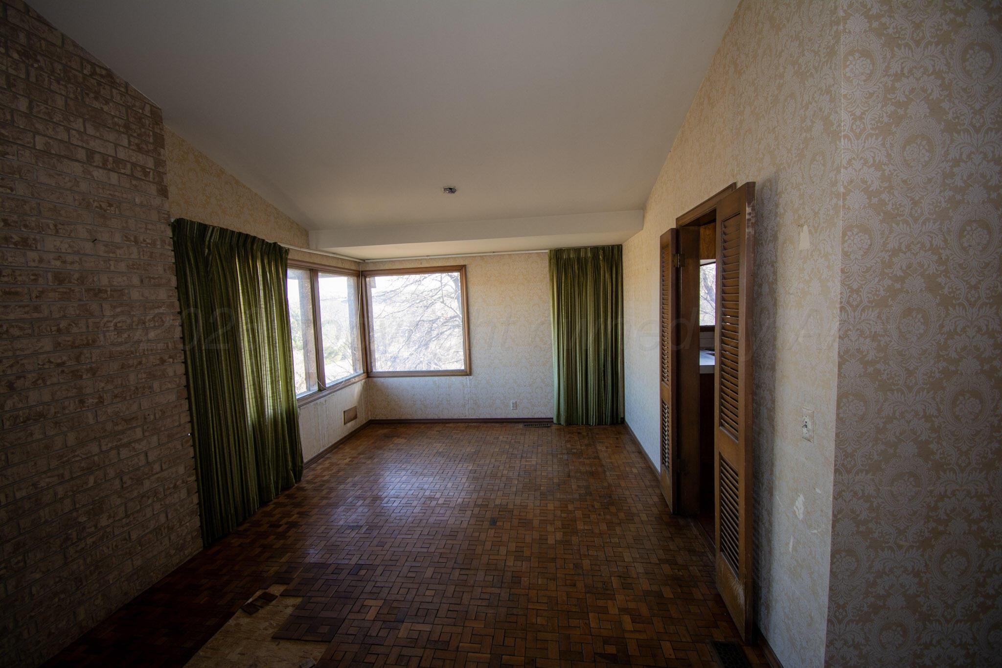 4 Windsor Road Property Photo 7