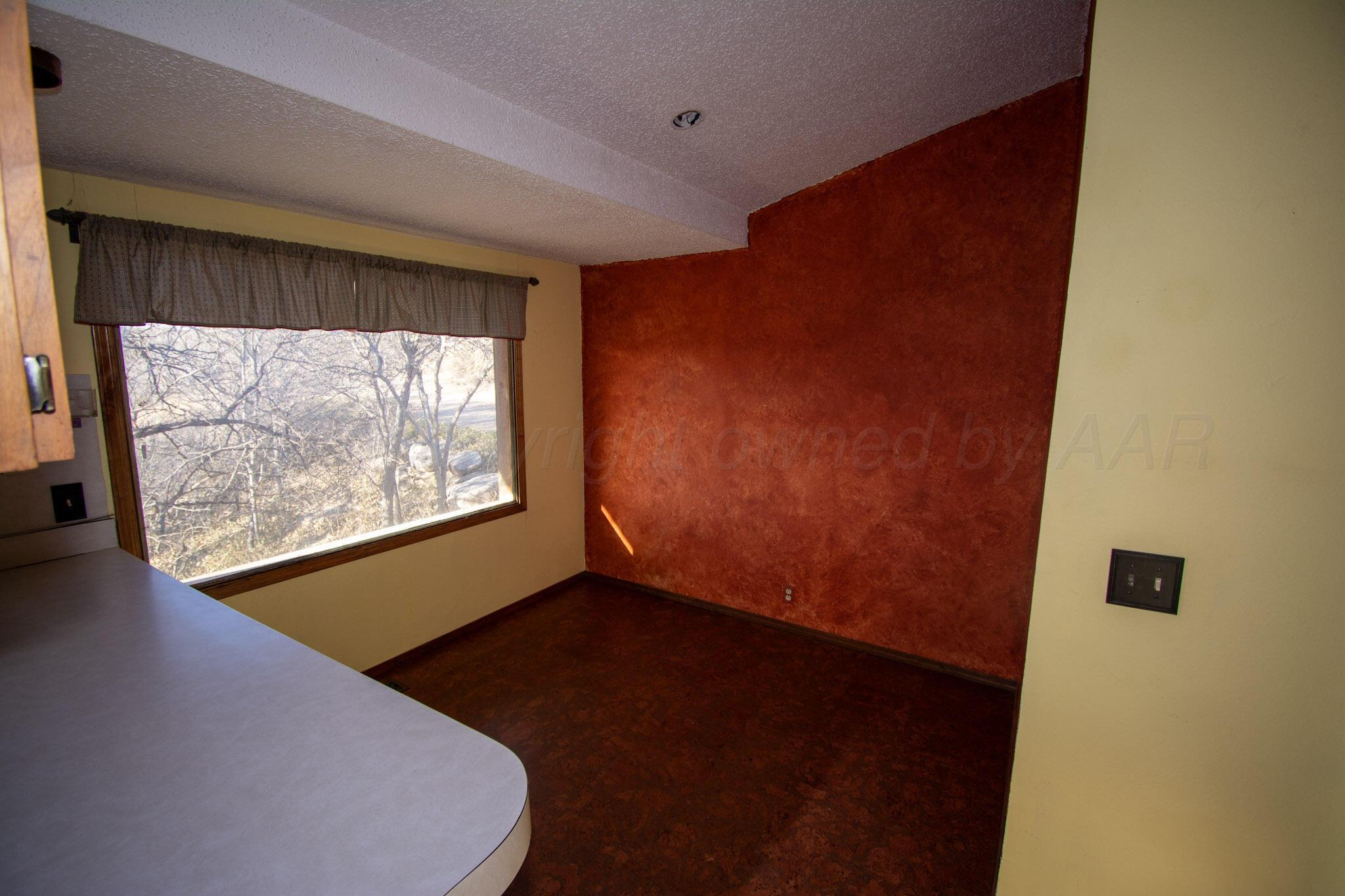 4 Windsor Road Property Photo 12