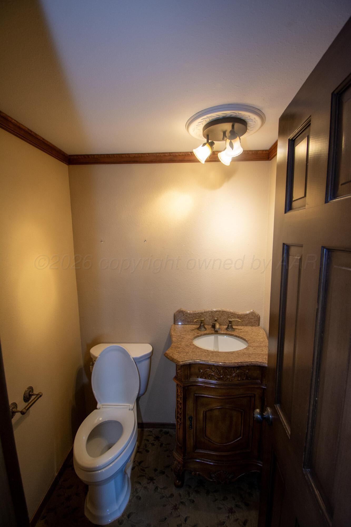 4 Windsor Road Property Photo 13