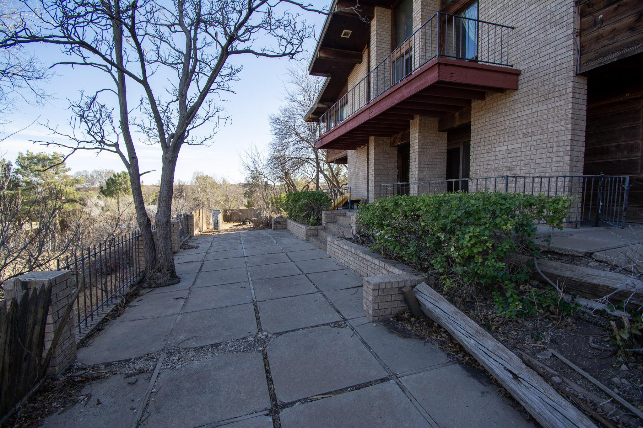 4 Windsor Road Property Photo 36