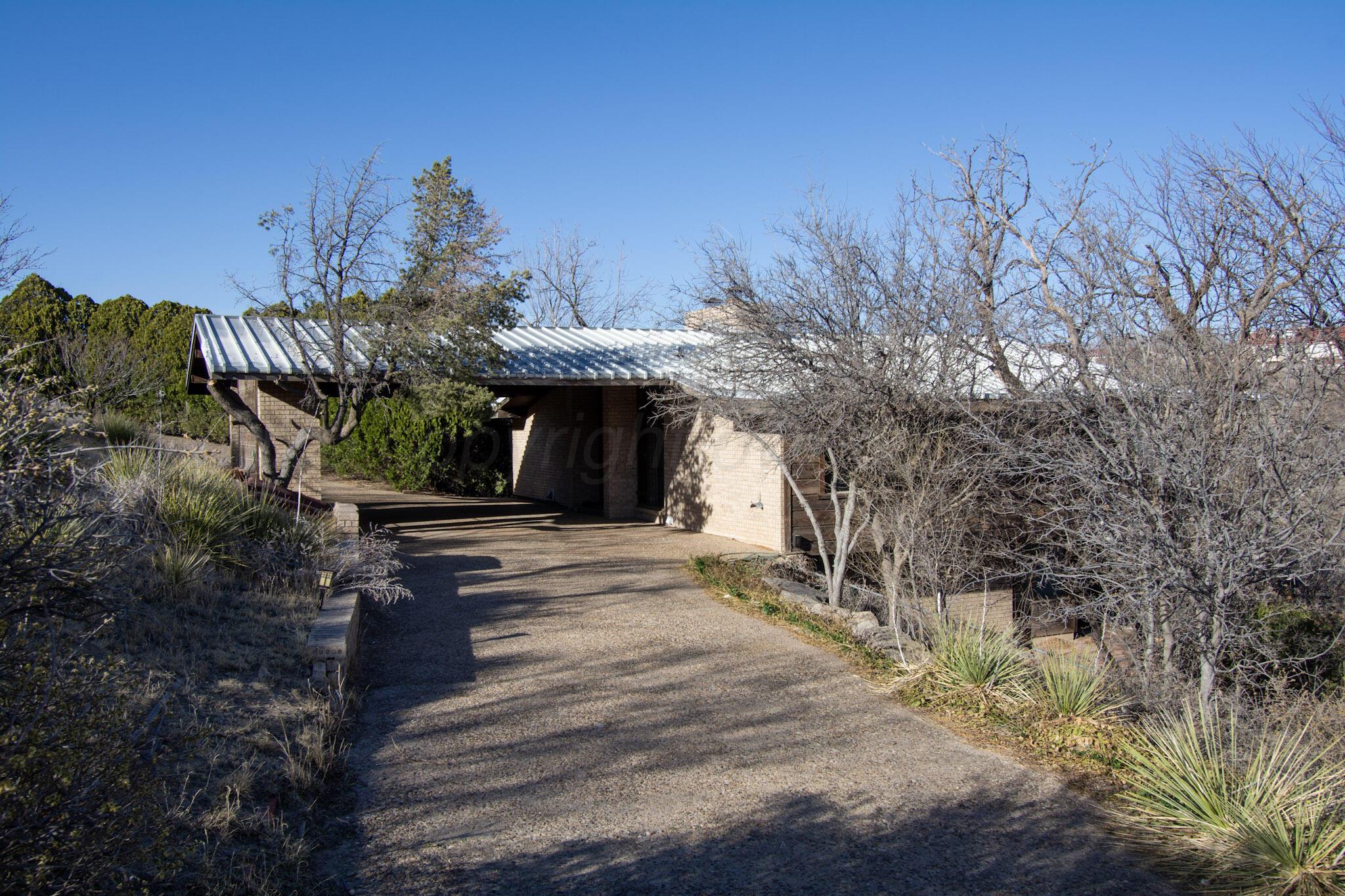 4 Windsor Road Property Photo 40