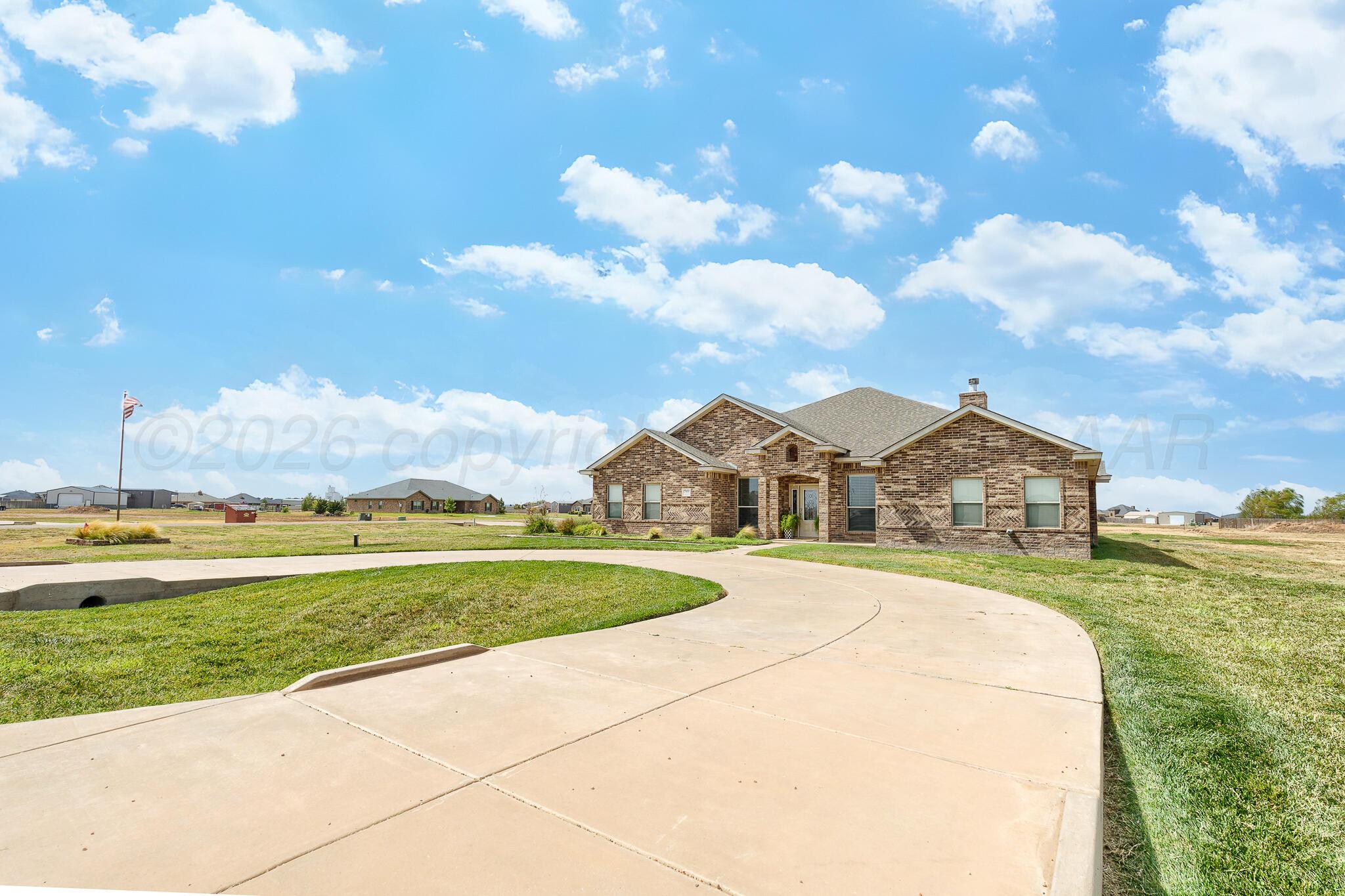 17800 Star Gazer Property Photo 5