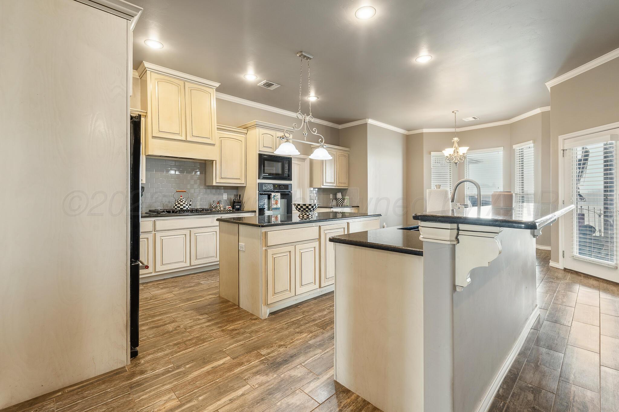 17800 Star Gazer Property Photo 14