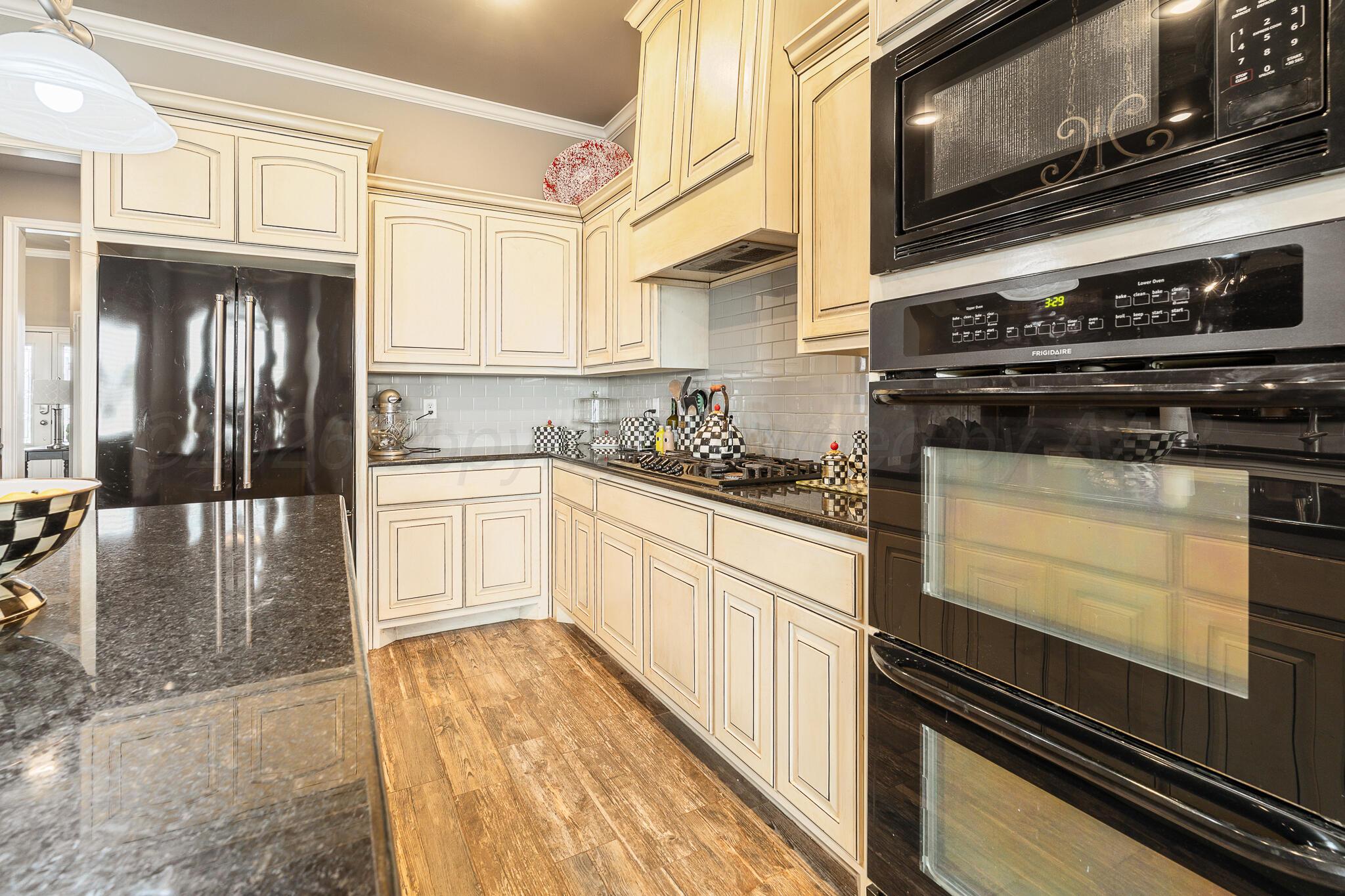 17800 Star Gazer Property Photo 17