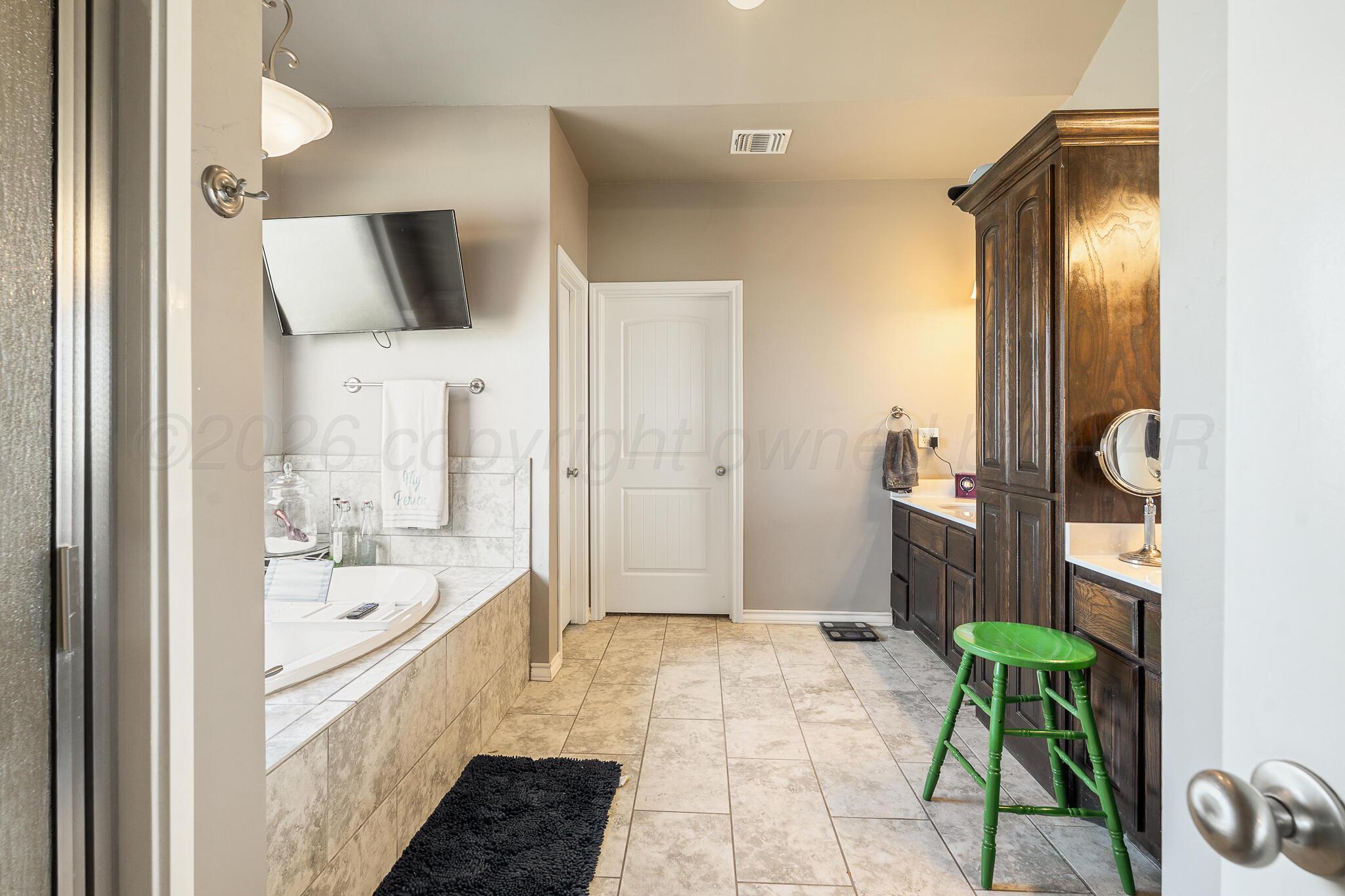 17800 Star Gazer Property Photo 25