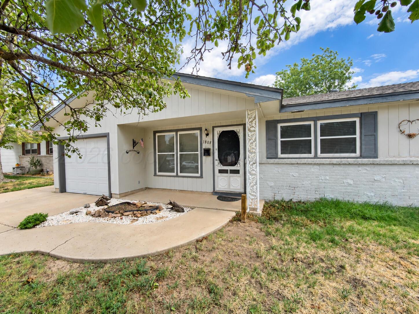 1808 N Christy Street Property Photo 3