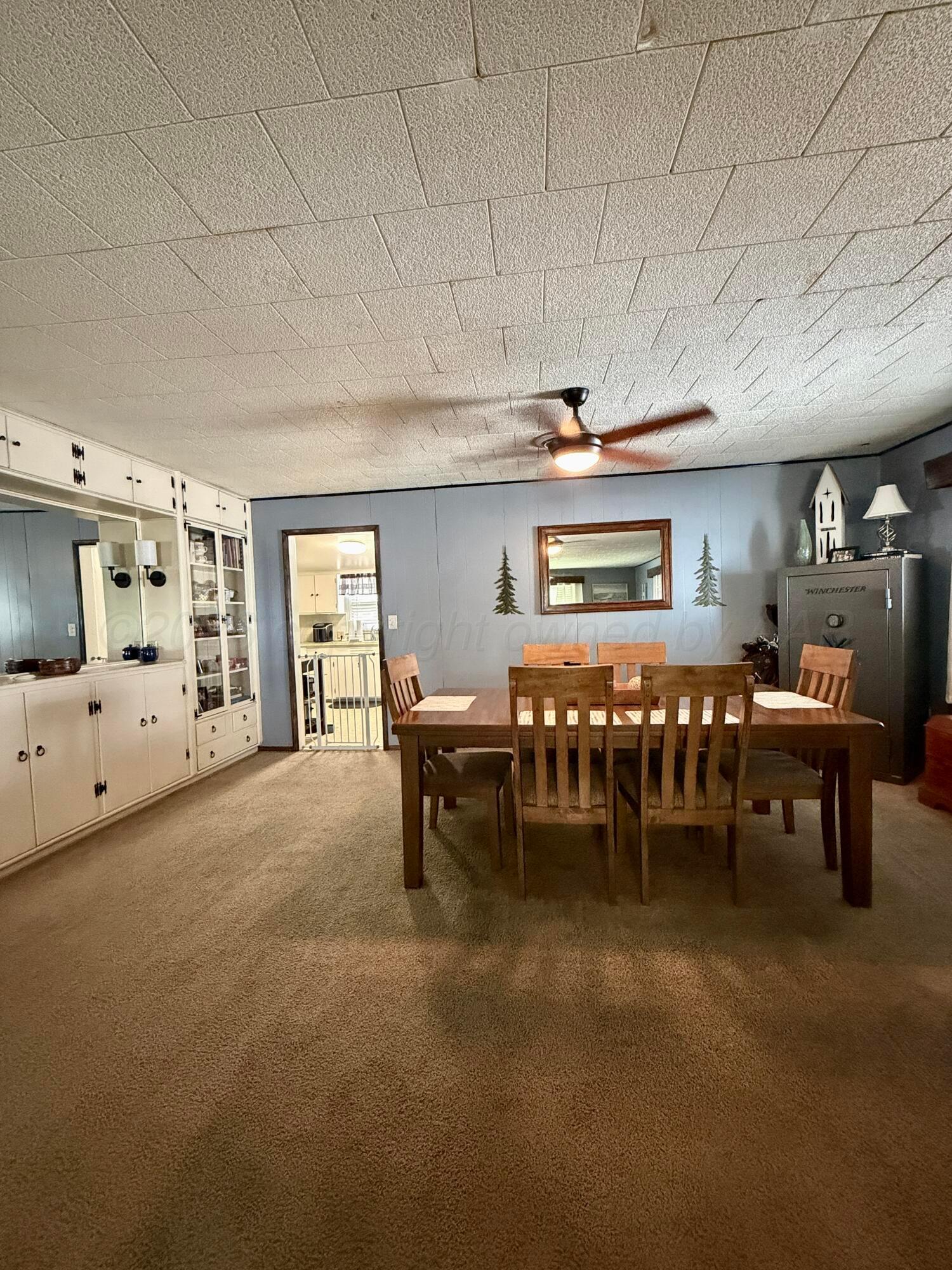200 Cottonwood Street Property Photo 11