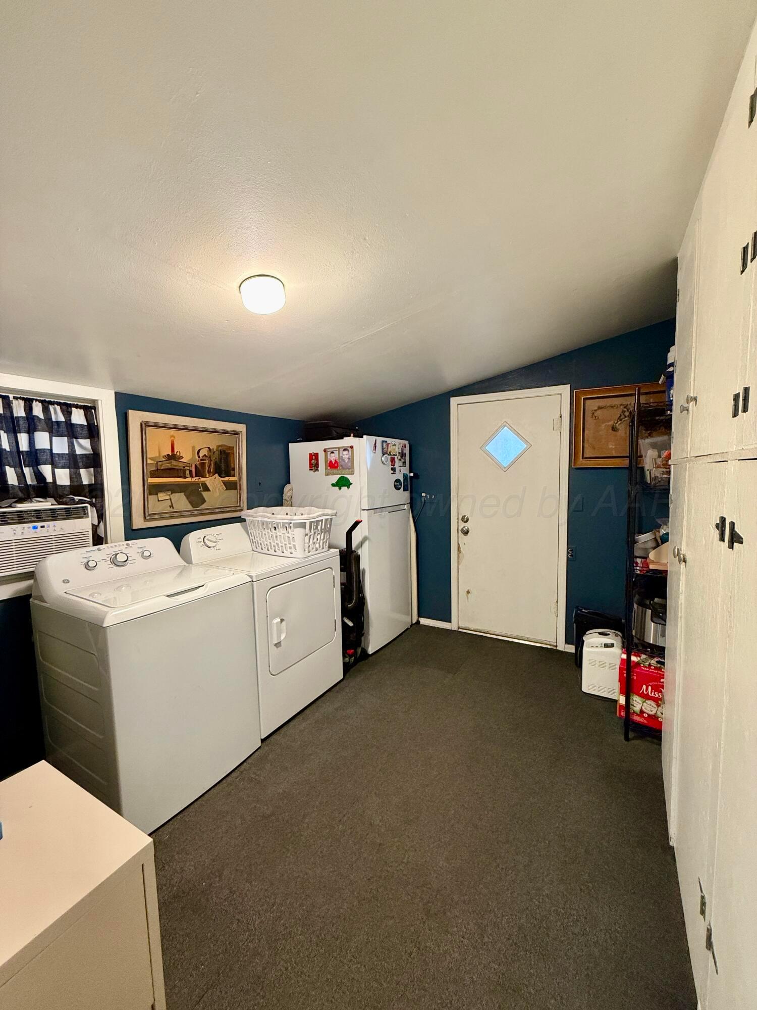 200 Cottonwood Street Property Photo 26