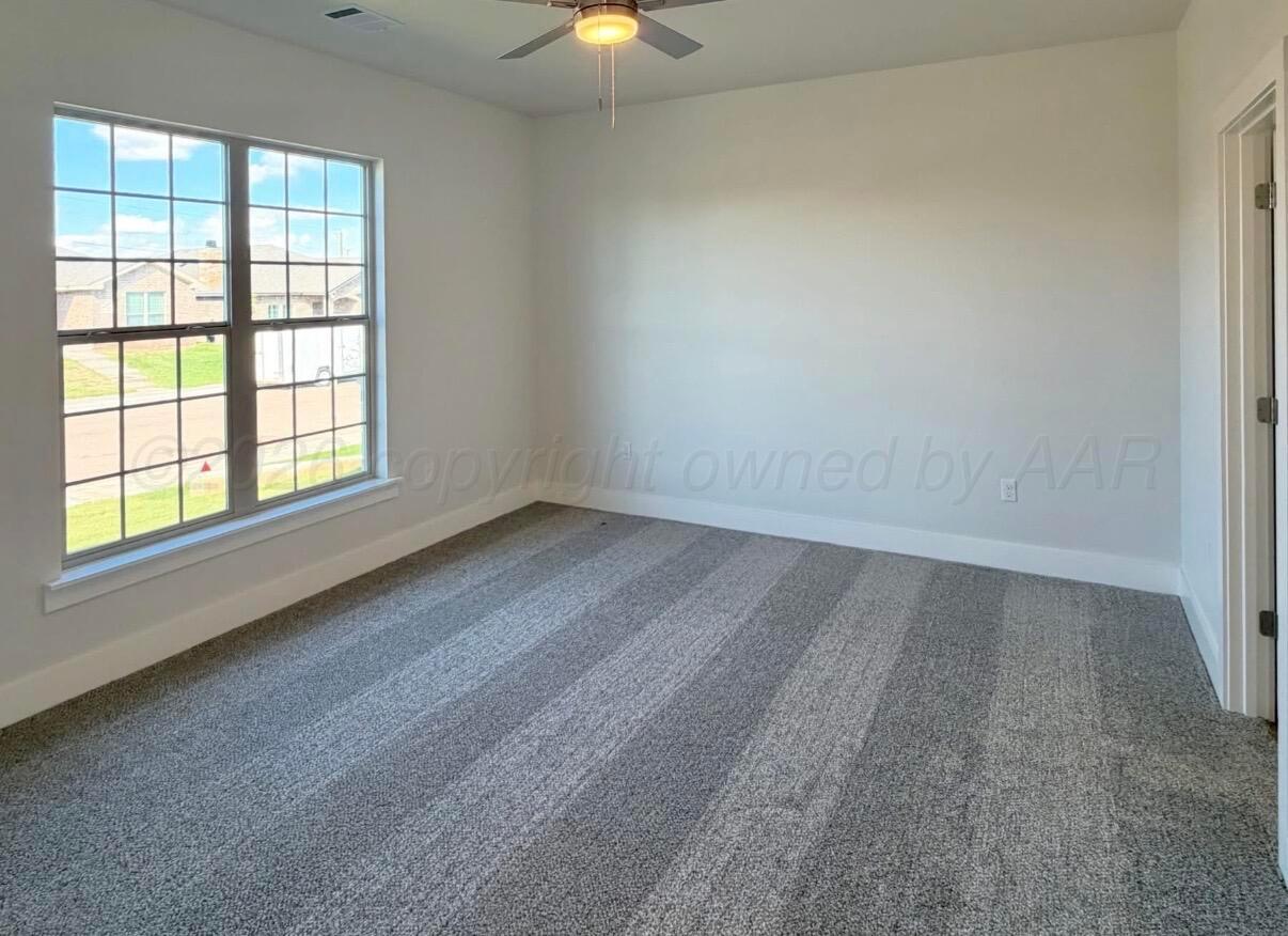 1502 Fox Hollow Avenue Property Photo 13