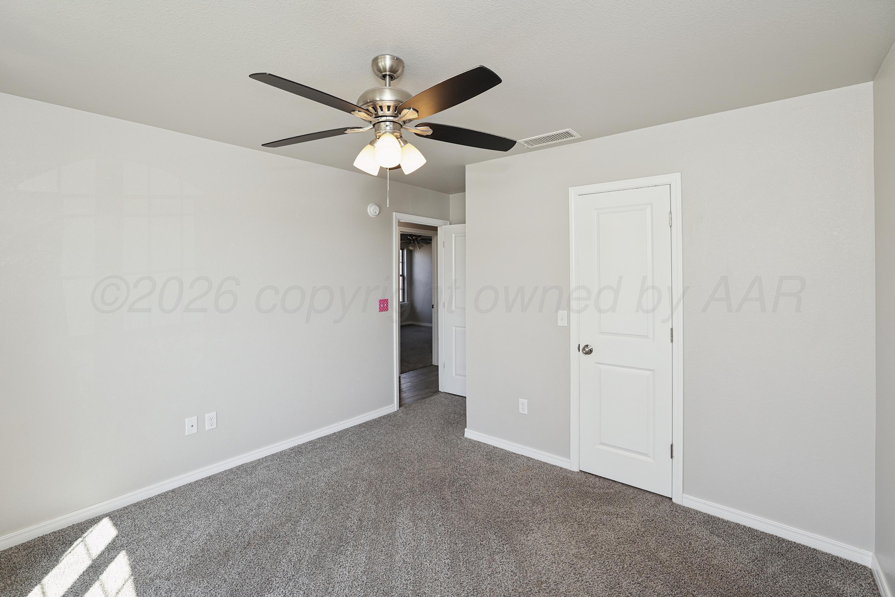 102 Axis Lane Property Photo 17