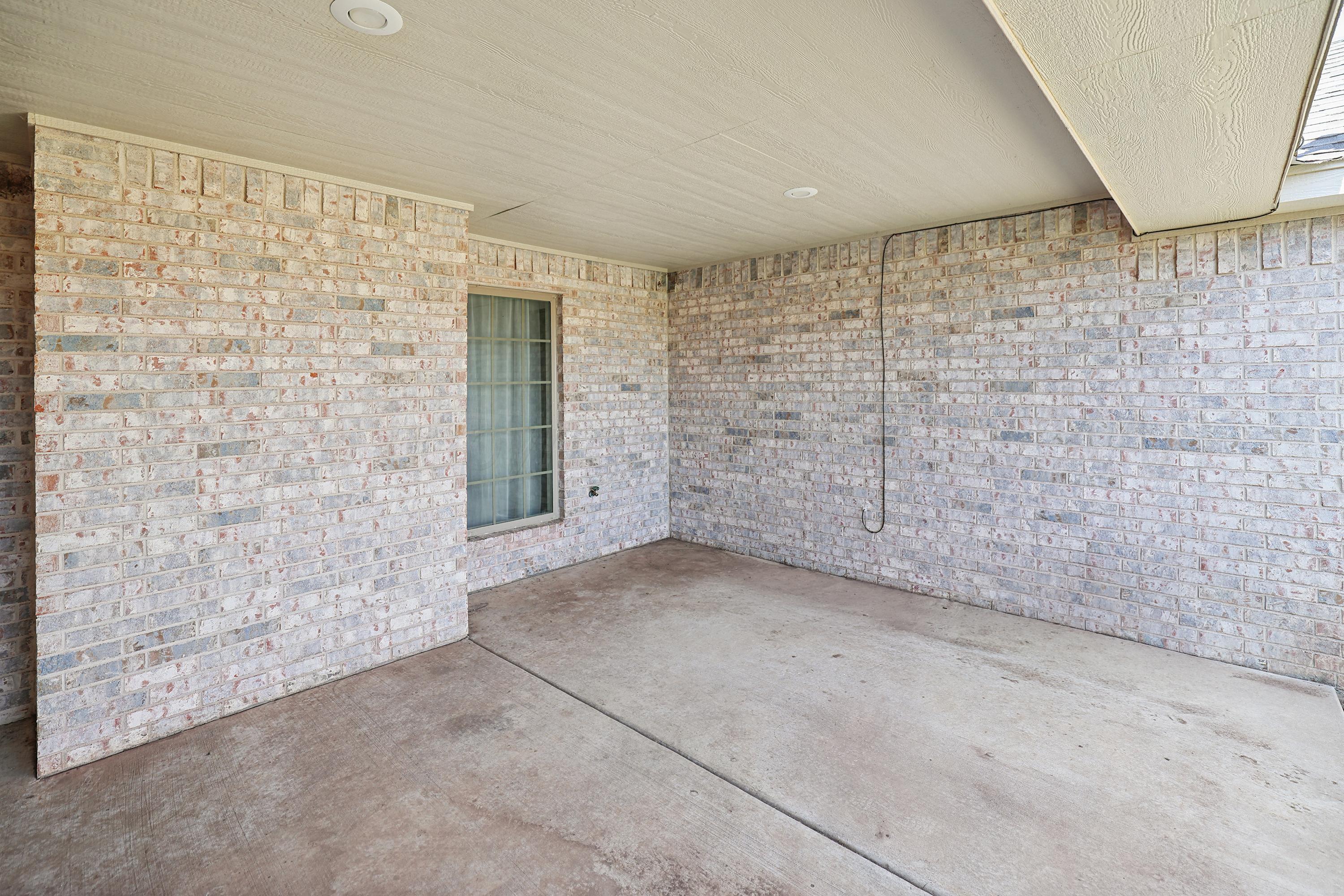 102 Axis Lane Property Photo 24