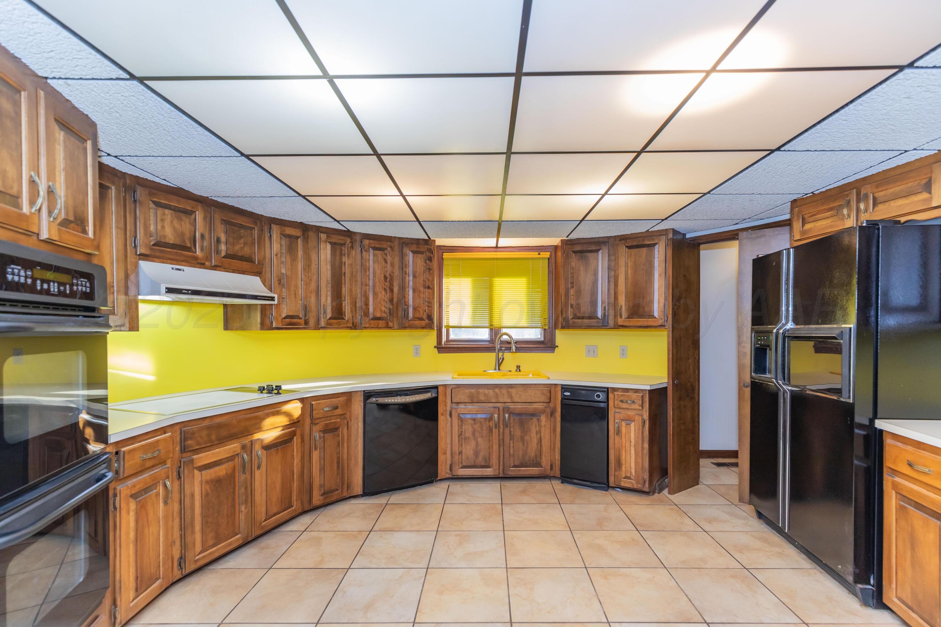 2 Lancaster Road Property Photo 6